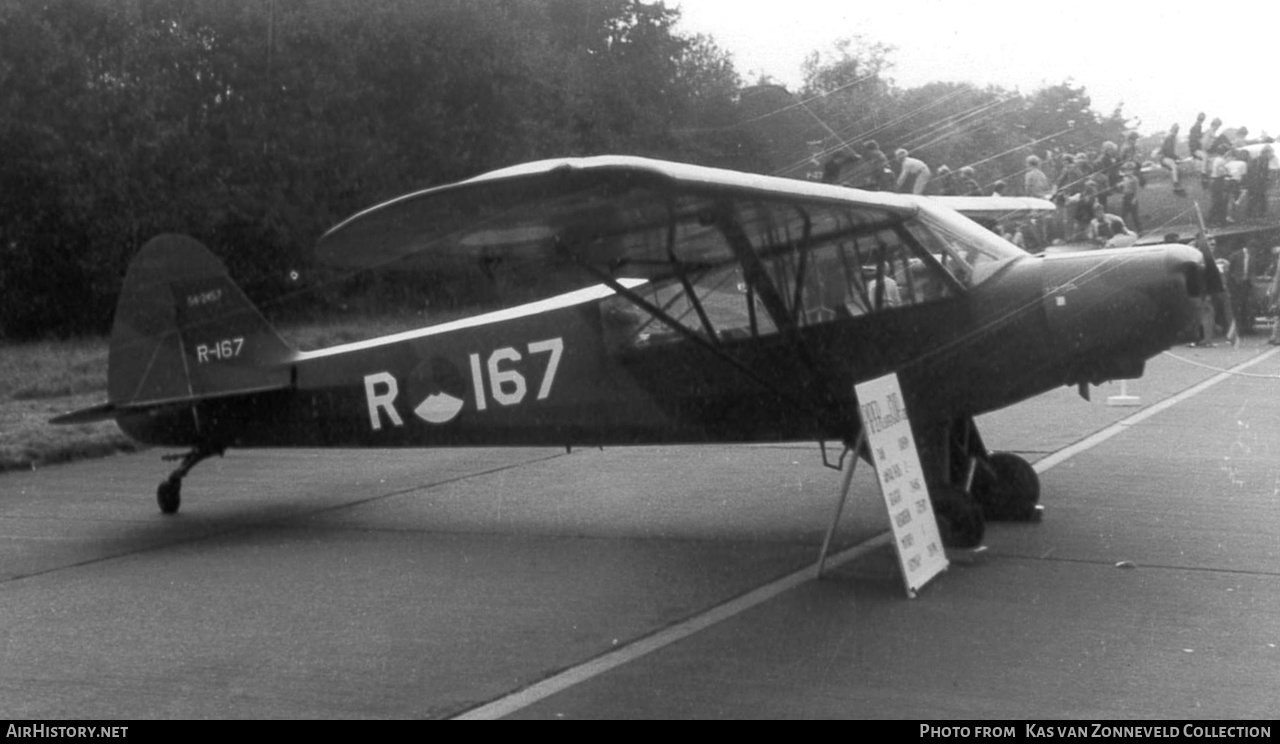 Aircraft Photo of R-167 | Piper L-21B Super Cub | Netherlands - Air Force | AirHistory.net #389744