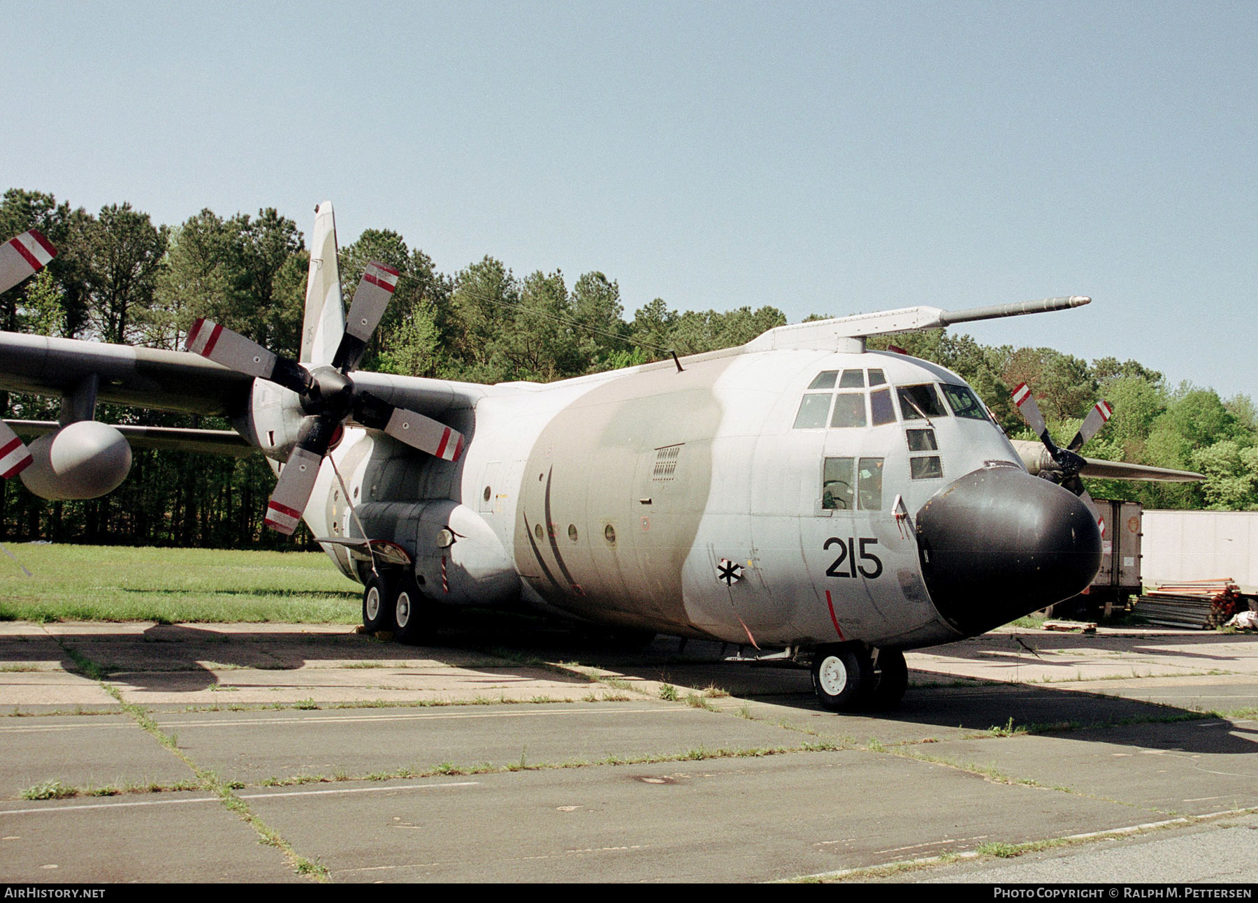 Aircraft Photo of XV215 | Lockheed C-130K Hercules C1P (L-382) | UK - Air Force | AirHistory.net #389783