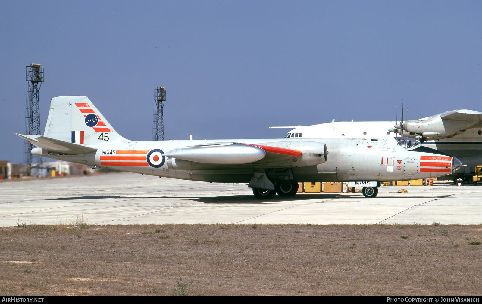 Aircraft Photo of WK145 | English Electric Canberra B2 | UK - Air Force | AirHistory.net #389852