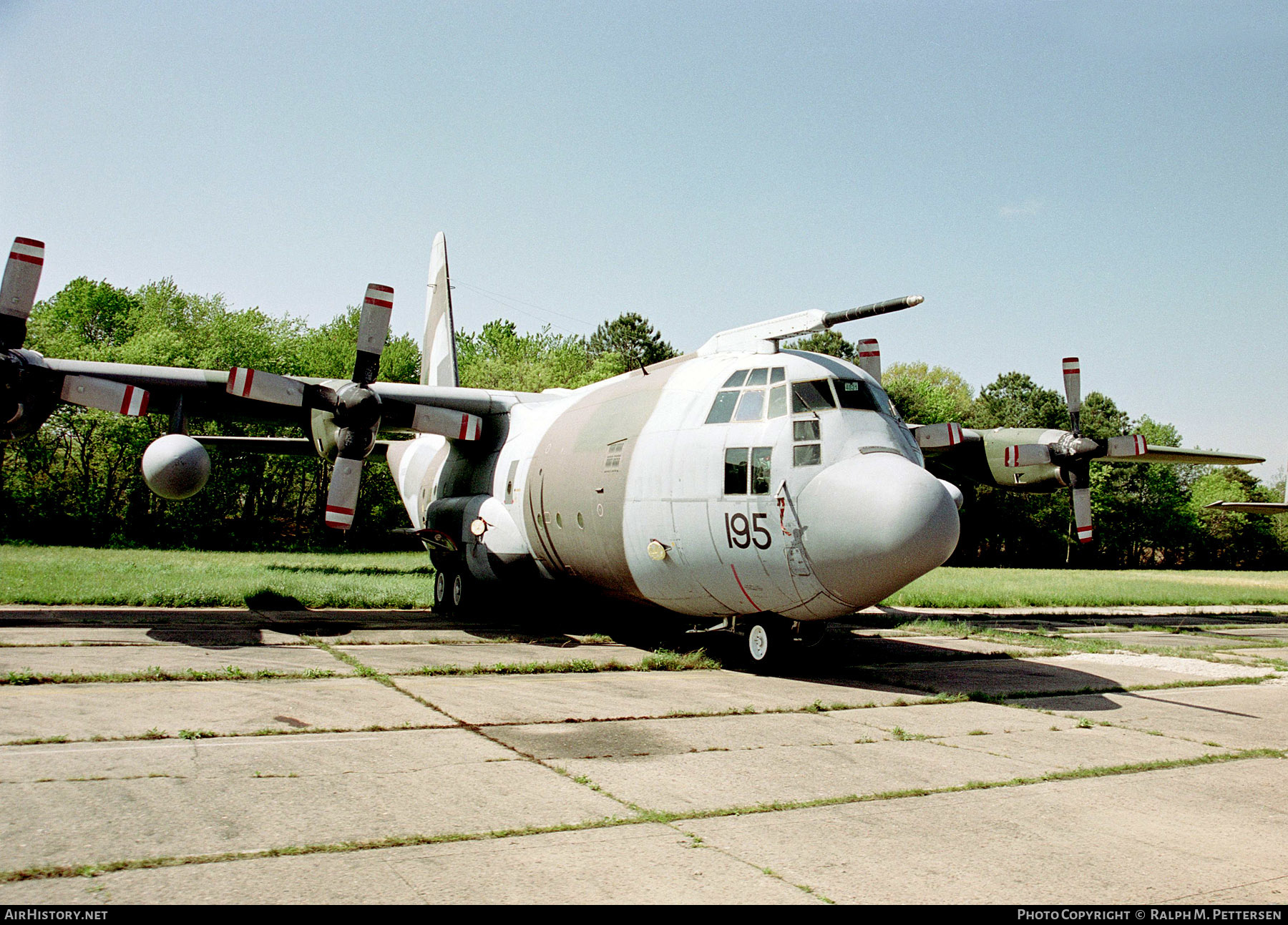 Aircraft Photo of XV195 | Lockheed C-130K Hercules C1P (L-382) | UK - Air Force | AirHistory.net #389858