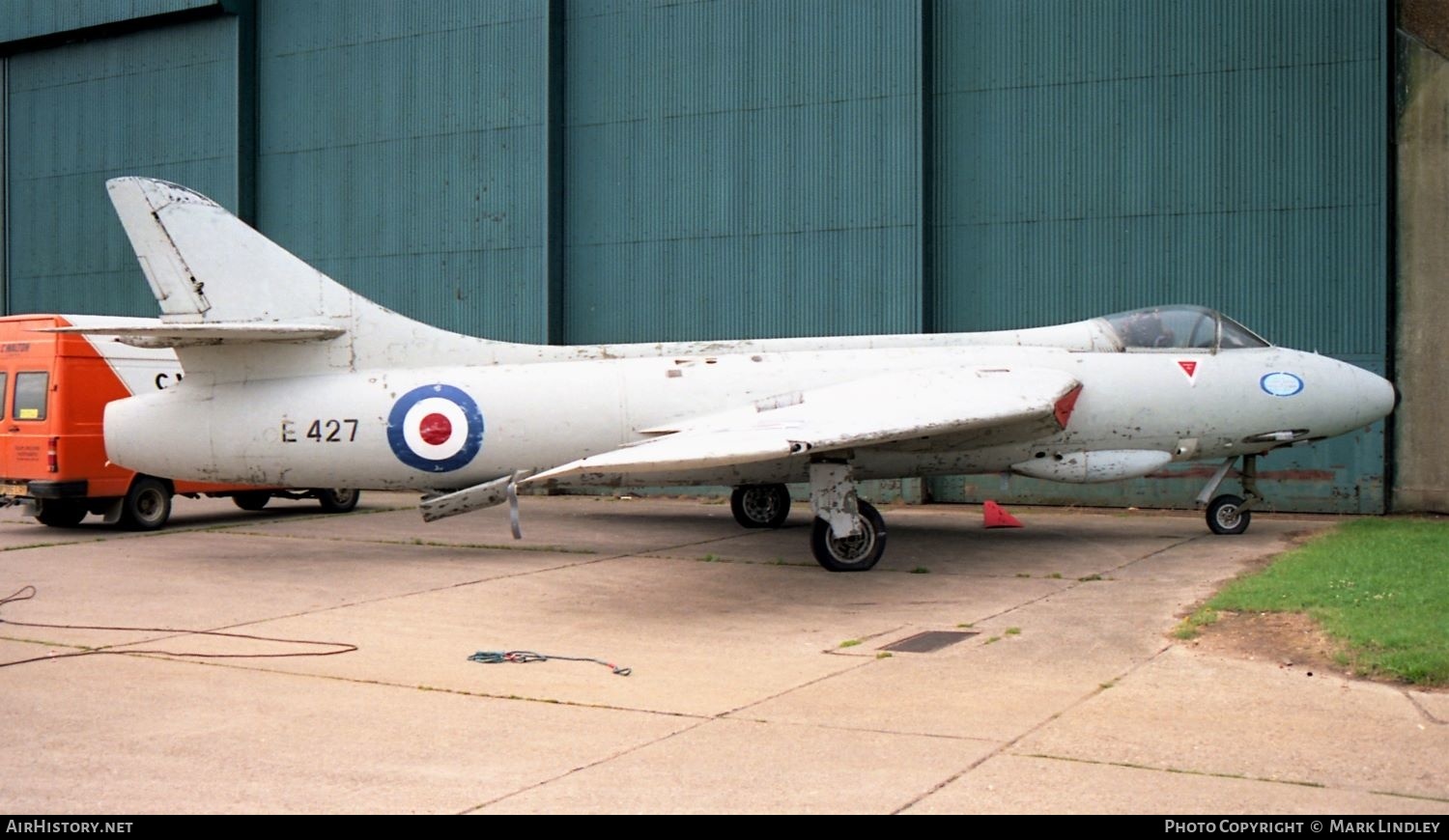 Aircraft Photo of E-427 | Hawker Hunter F51 | Denmark - Air Force | AirHistory.net #389889