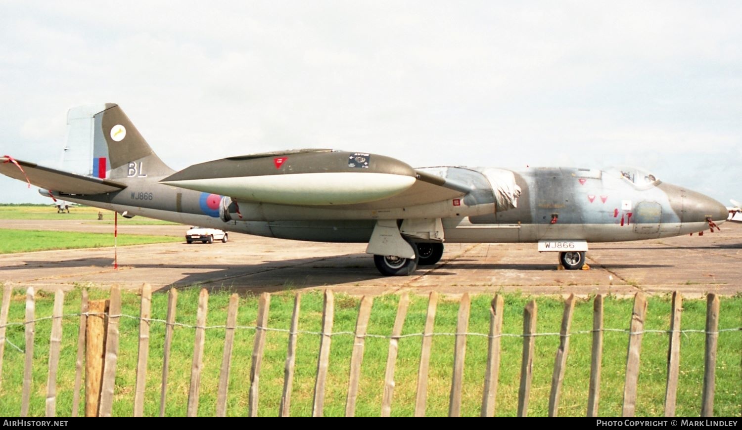 Aircraft Photo of WJ866 | English Electric Canberra T4 | UK - Air Force | AirHistory.net #389951