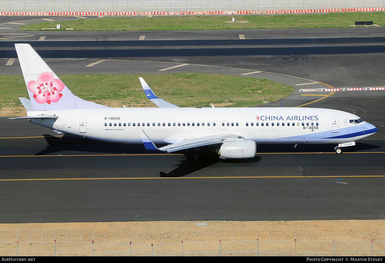 Aircraft Photo of B-18656 | Boeing 737-8MA | China Airlines | AirHistory.net #389999