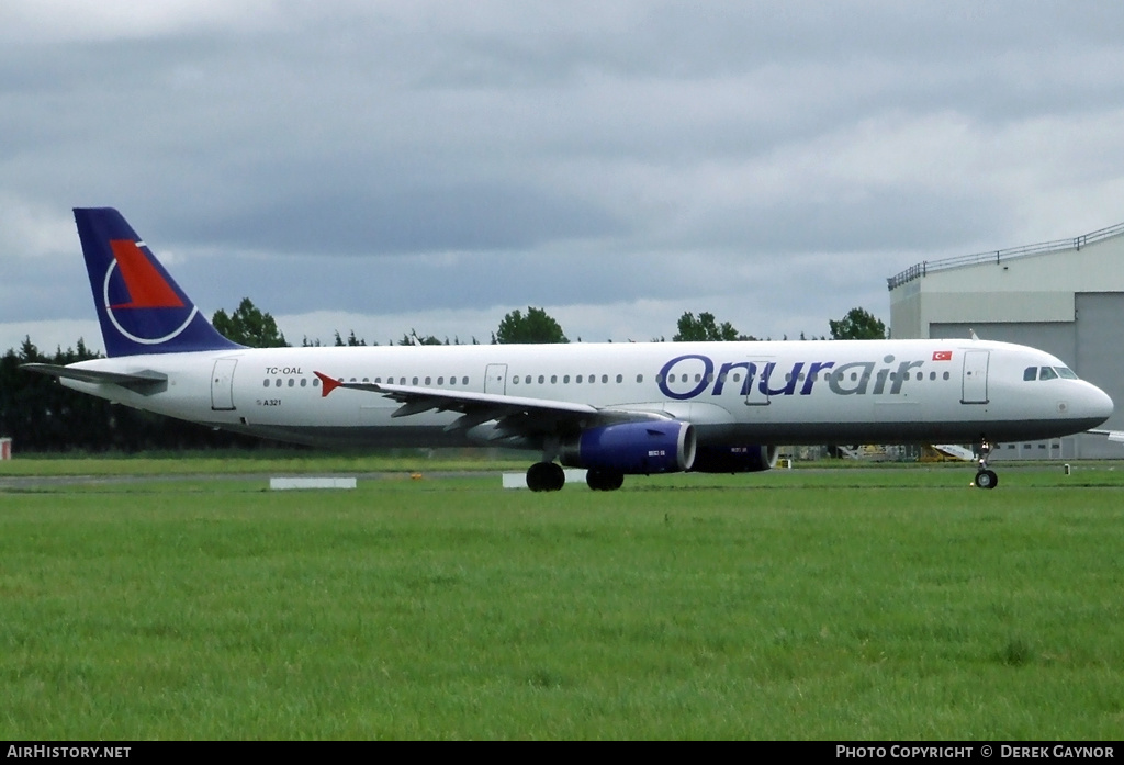 Aircraft Photo of TC-OAL | Airbus A321-231 | Onur Air | AirHistory.net #390056
