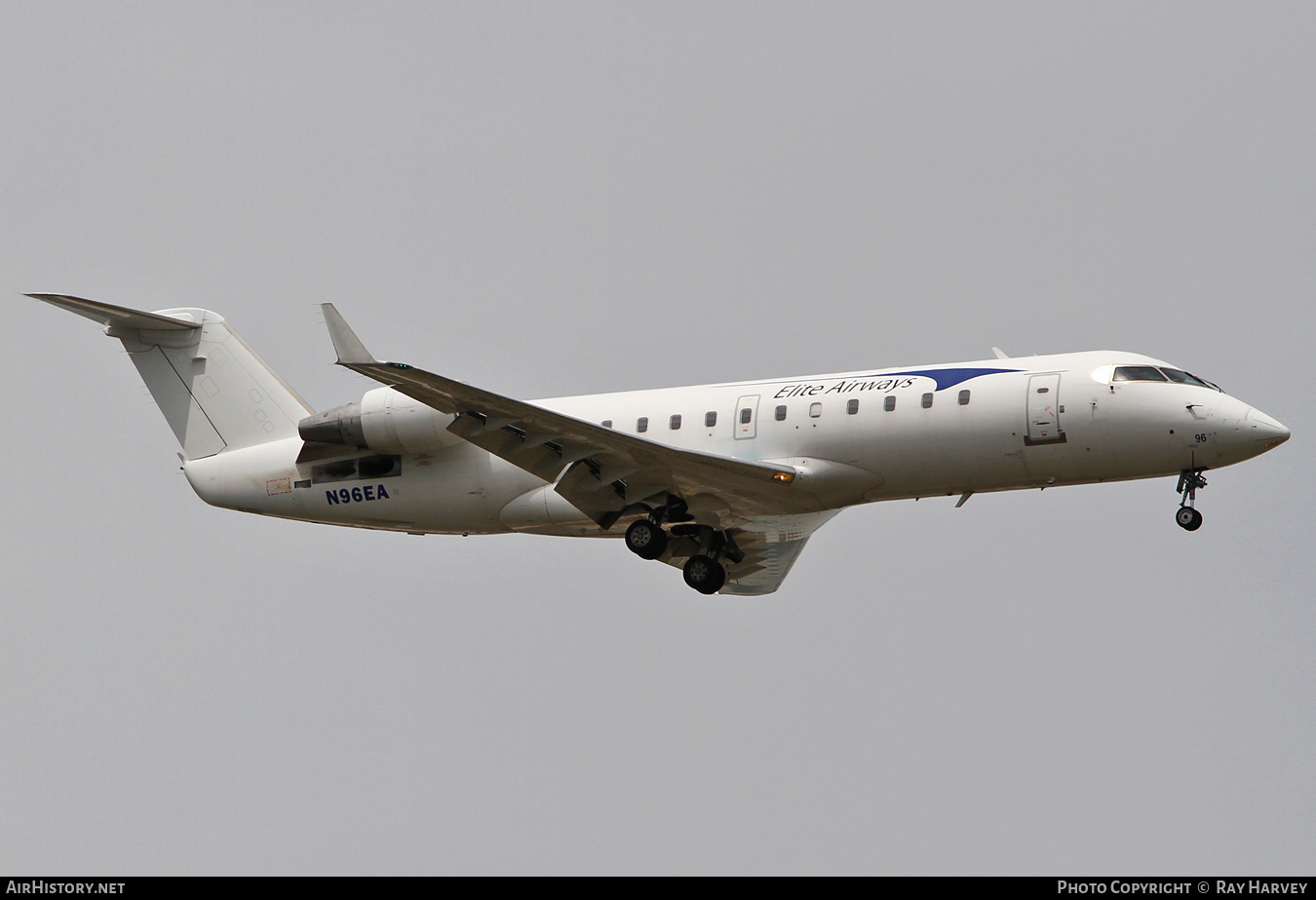 Aircraft Photo of N96EA | Bombardier CRJ-200ER (CL-600-2B19) | Elite Airways | AirHistory.net #390069