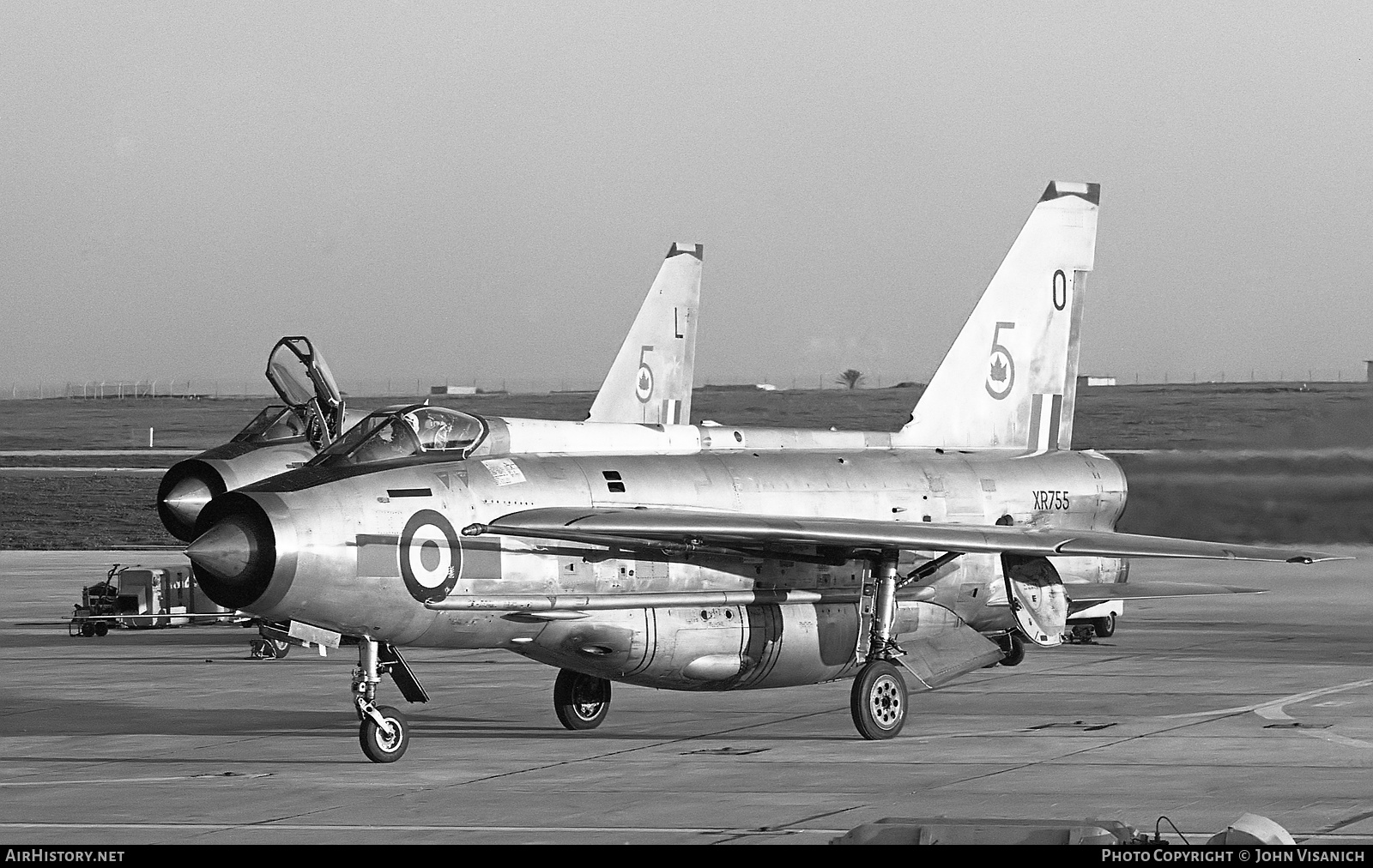 Aircraft Photo of XR755 | English Electric Lightning F6 | UK - Air Force | AirHistory.net #390085