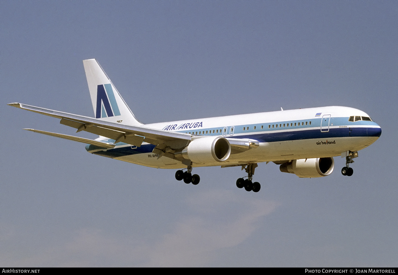 Aircraft Photo of PH-AHM | Boeing 767-204(ER) | Air Aruba | AirHistory.net #390100