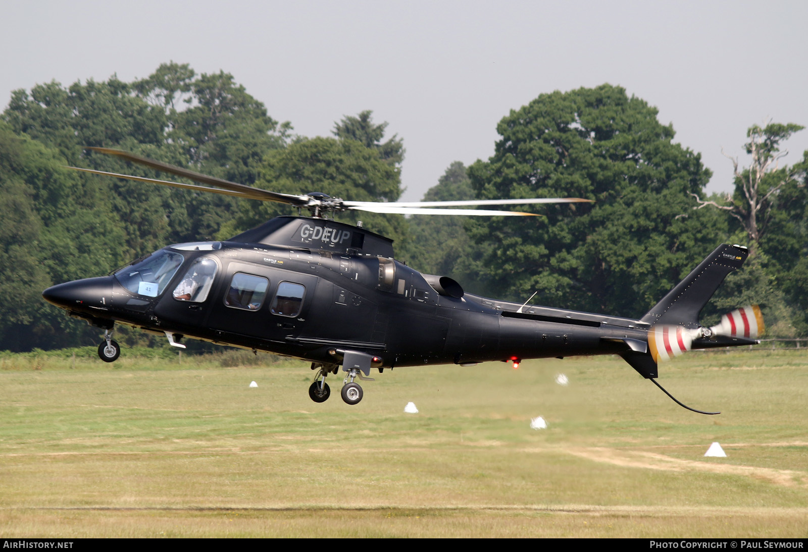 Aircraft Photo of G-DEUP | Agusta A-109S Grand | Castle Air | AirHistory.net #390114