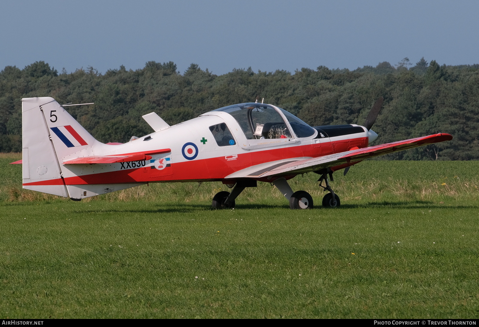 Aircraft Photo of G-SIJW / XX630 | Scottish Aviation Bulldog 120/121 | UK - Air Force | AirHistory.net #390169