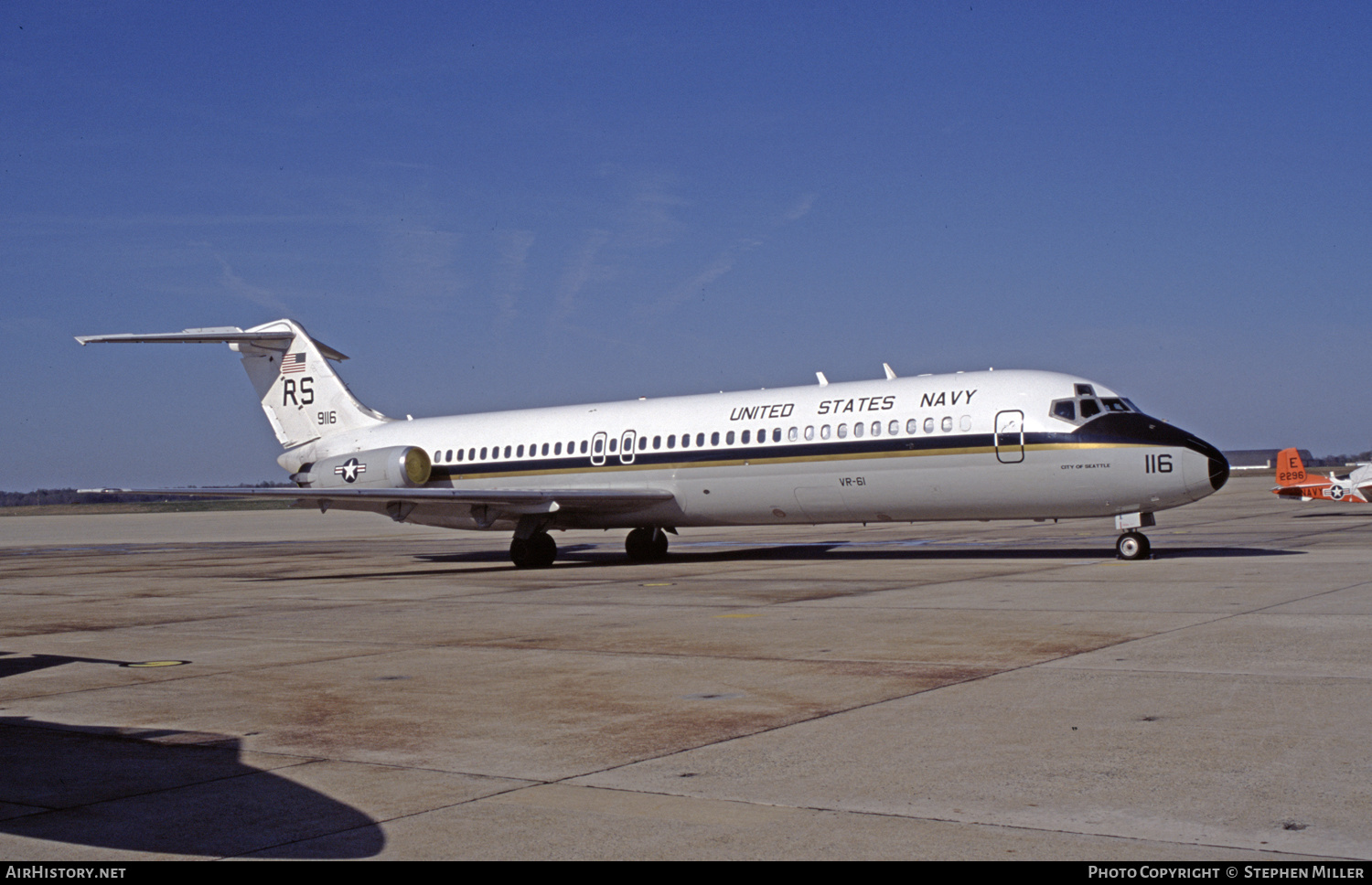 Aircraft Photo of 159116 / 9116 | McDonnell Douglas C-9B Skytrain II (DC-9-32CF) | USA - Navy | AirHistory.net #390317