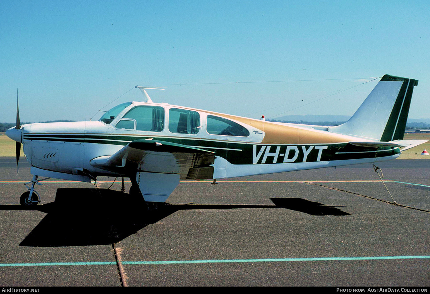 Aircraft Photo of VH-DYT | Beech C33 Debonair | AirHistory.net #390320