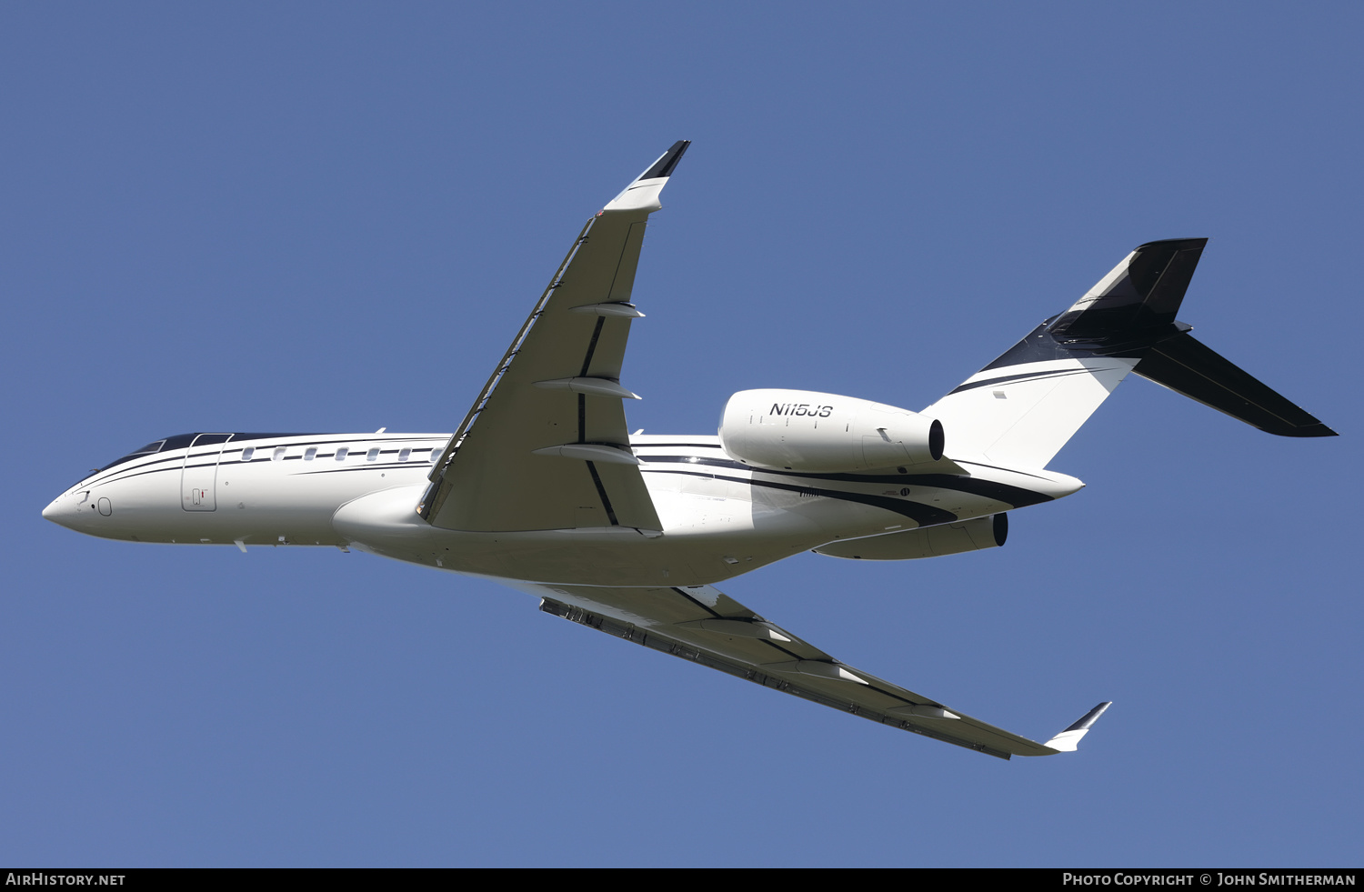 Aircraft Photo of N115JS | Bombardier Global 6000 (BD-700-1A10) | AirHistory.net #390361