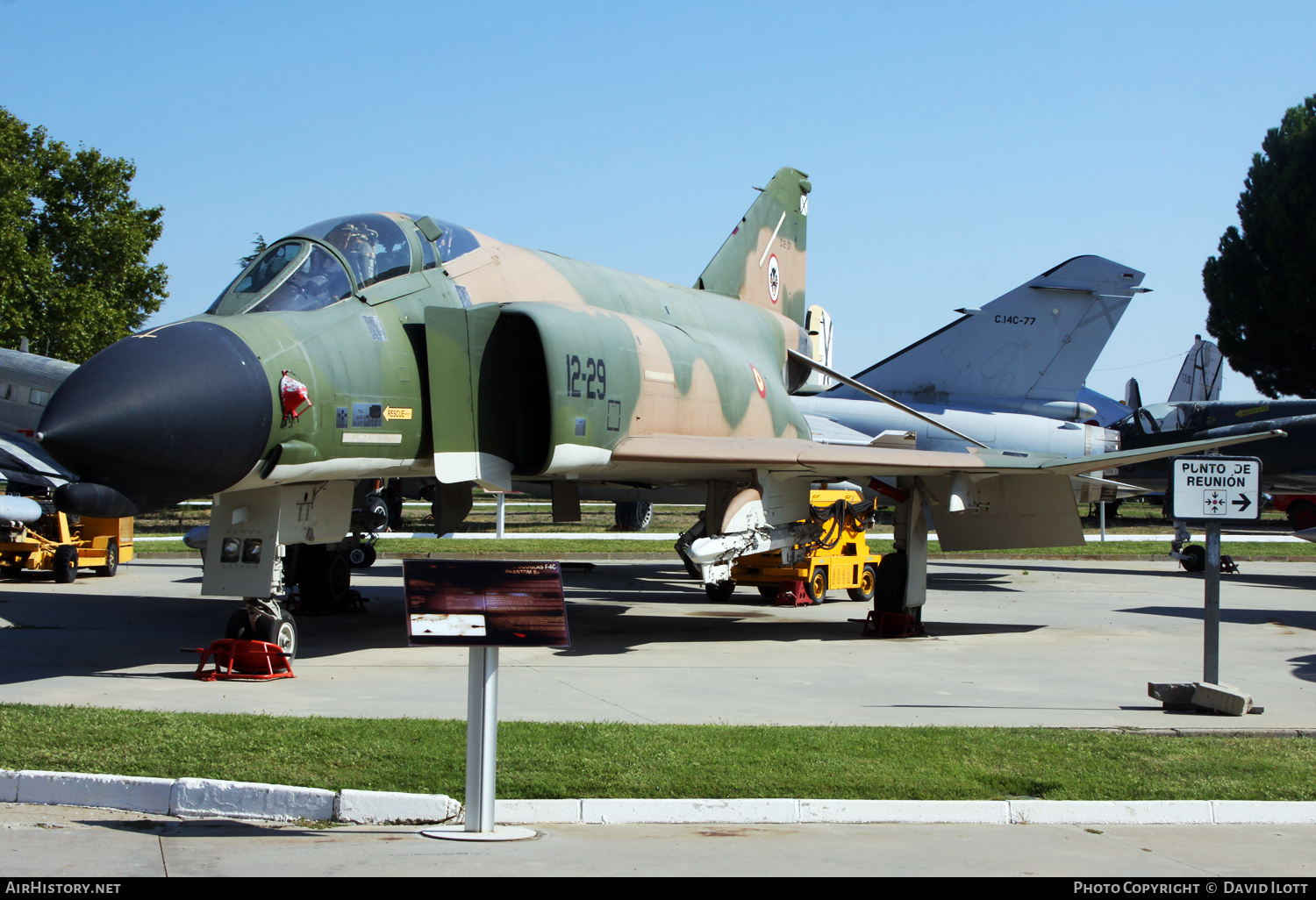 Aircraft Photo of C12-37 | McDonnell F-4C Phantom II | Spain - Air Force | AirHistory.net #390362