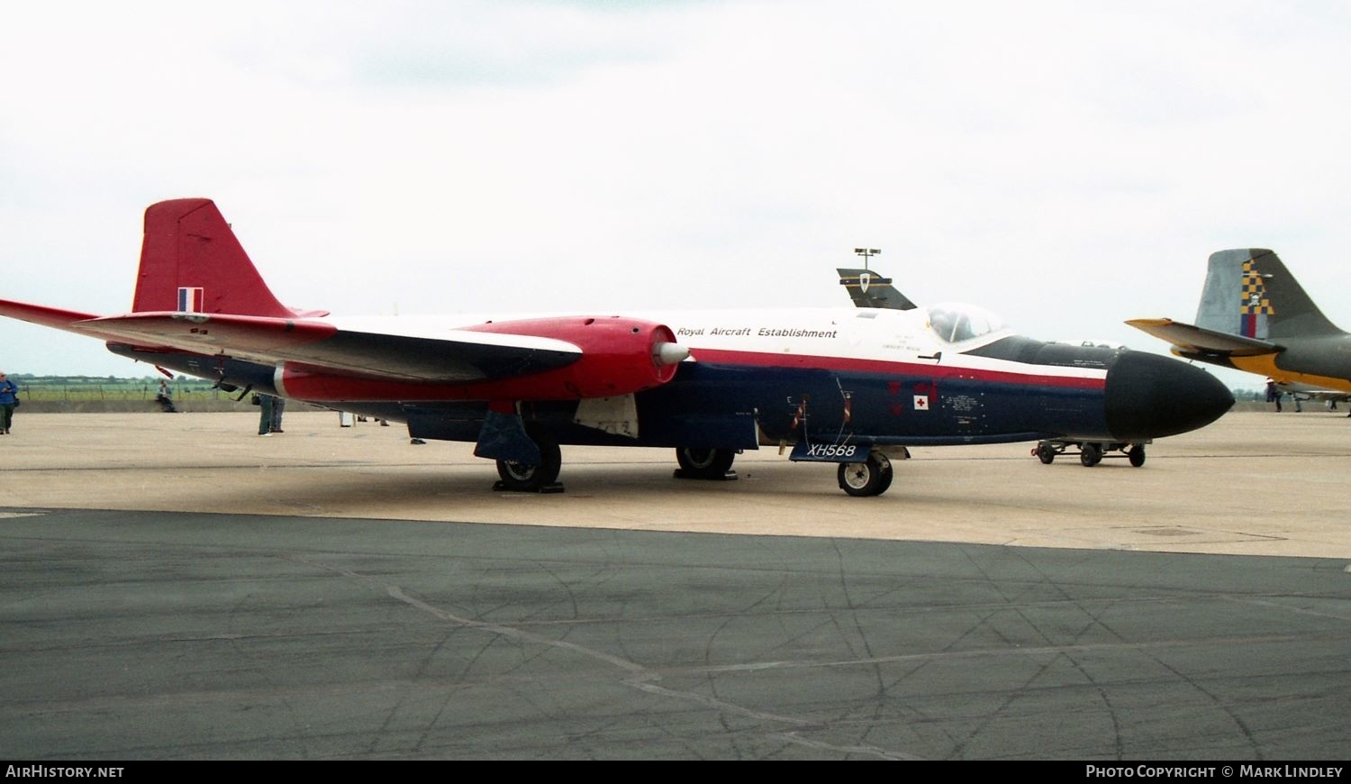 Aircraft Photo of XH568 | English Electric Canberra B2/6 | UK - Air Force | AirHistory.net #390429