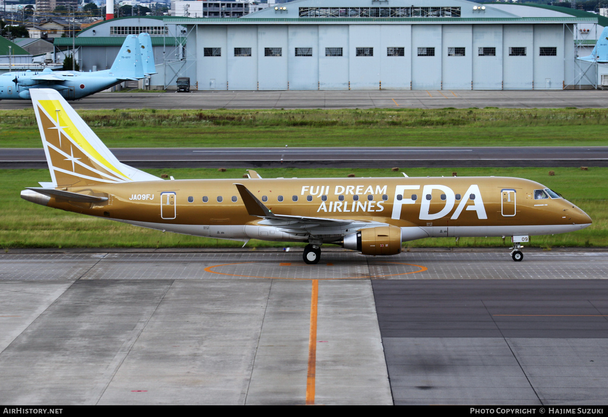 Aircraft Photo of JA09FJ | Embraer 175STD (ERJ-170-200STD) | FDA - Fuji Dream Airlines | AirHistory.net #390553