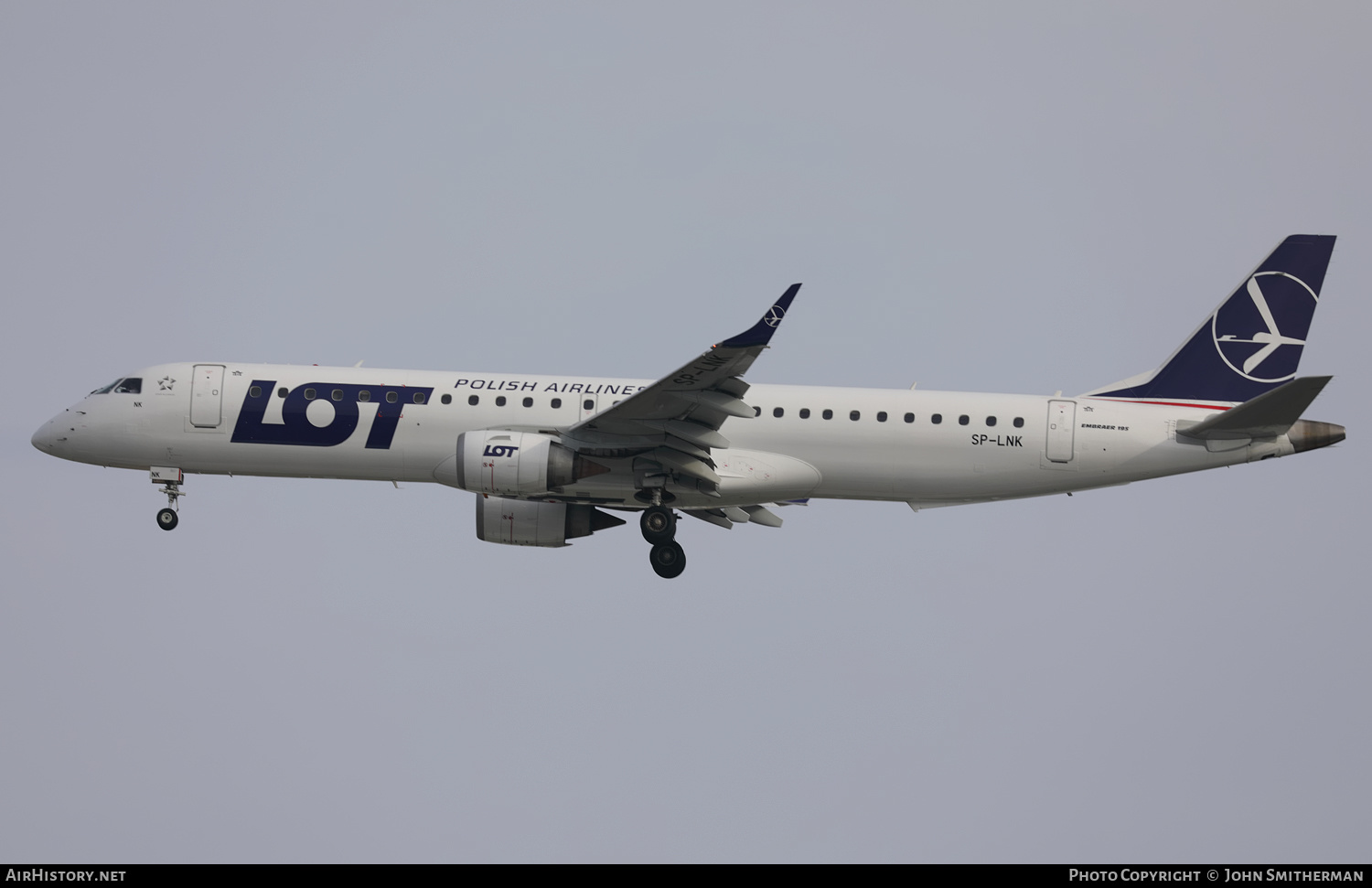 Aircraft Photo of SP-LNK | Embraer 195LR (ERJ-190-200LR) | LOT Polish Airlines - Polskie Linie Lotnicze | AirHistory.net #390713