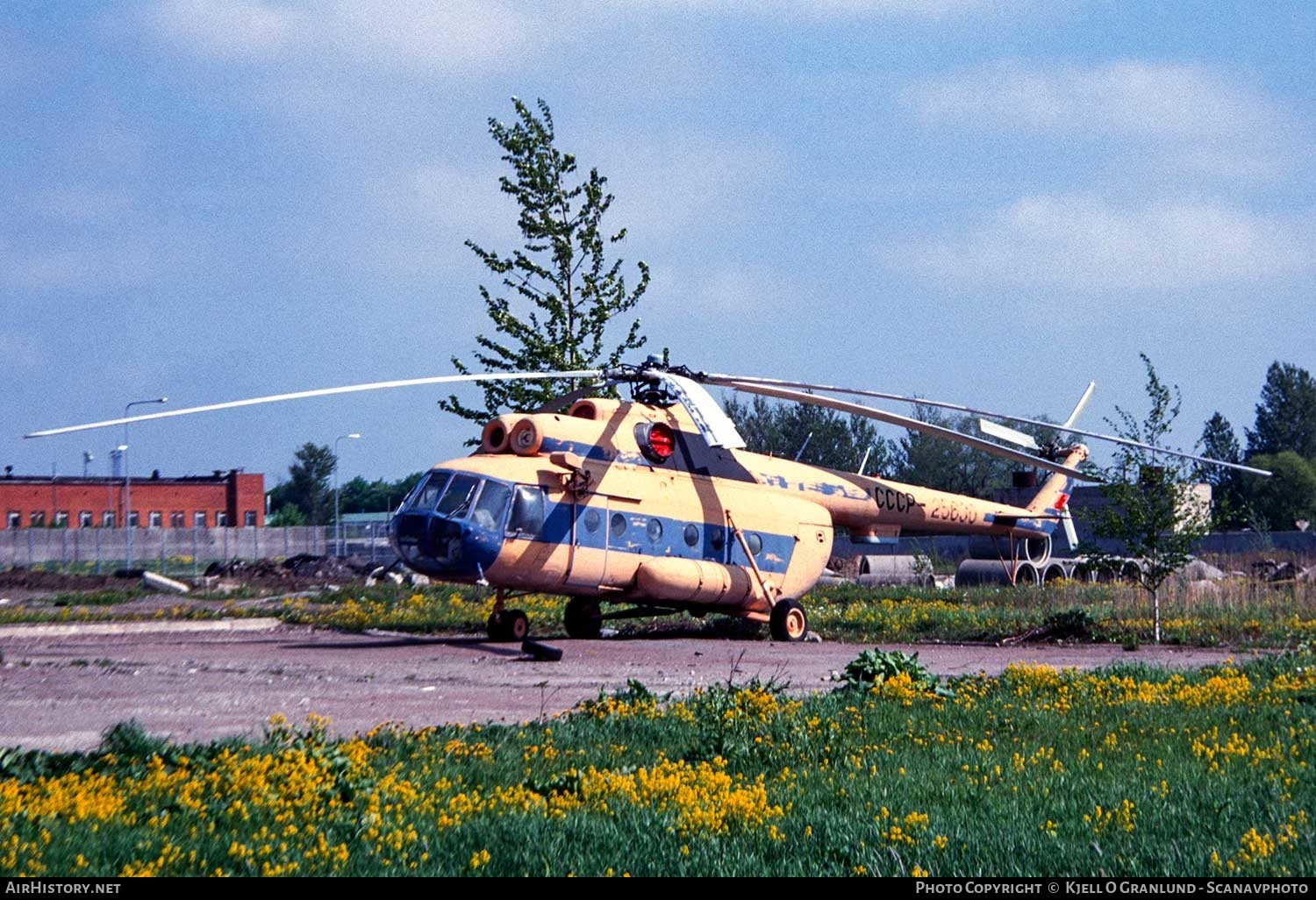 Aircraft Photo of CCCP-25630 | Mil Mi-8T | Aeroflot | AirHistory.net #390745