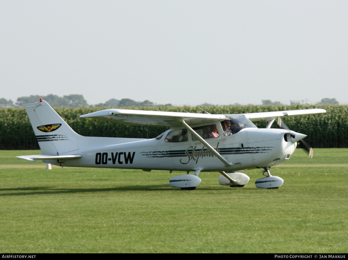 Aircraft Photo of OO-VCW | Cessna 172R Skyhawk | Vliegclub Grimbergen | AirHistory.net #390827