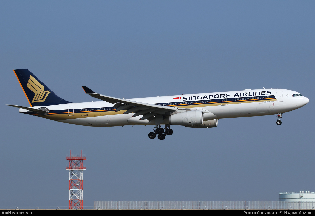 Aircraft Photo of 9V-STT | Airbus A330-343E | Singapore Airlines | AirHistory.net #390831