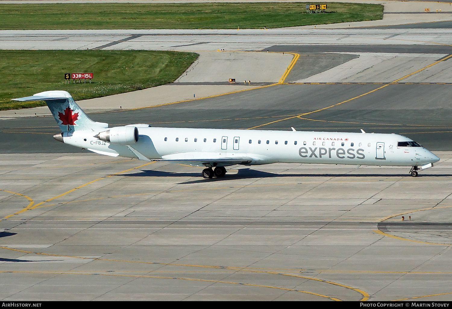 Aircraft Photo of C-FBJZ | Bombardier CRJ-705 (CL-600-2D15) | Air Canada Express | AirHistory.net #390880