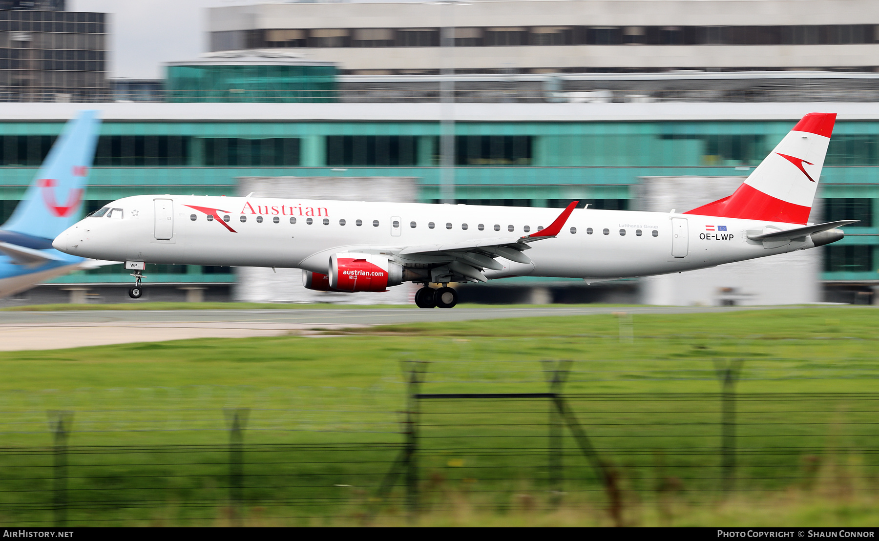 Aircraft Photo of OE-LWP | Embraer 195LR (ERJ-190-200LR) | Austrian Airlines | AirHistory.net #391014