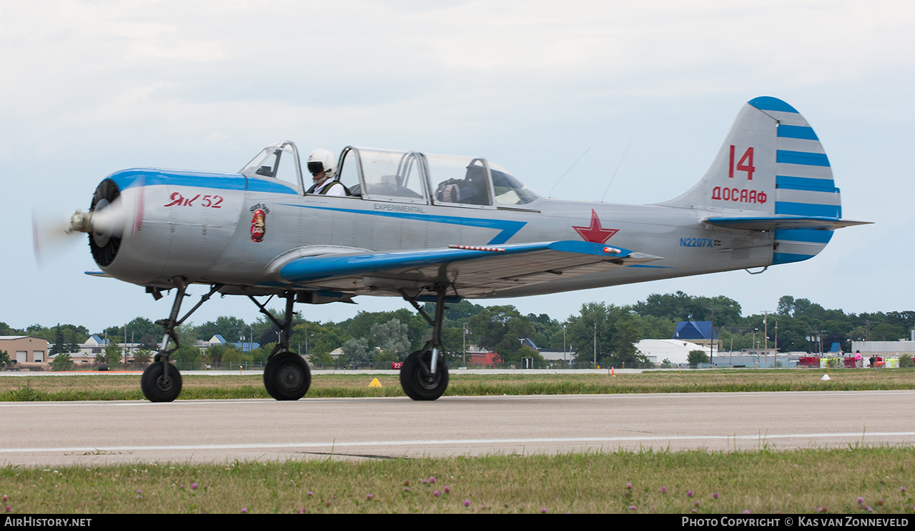 Aircraft Photo of N2207X / 14 red | Yakovlev Yak-52 | Soviet Union - DOSAAF | AirHistory.net #391044