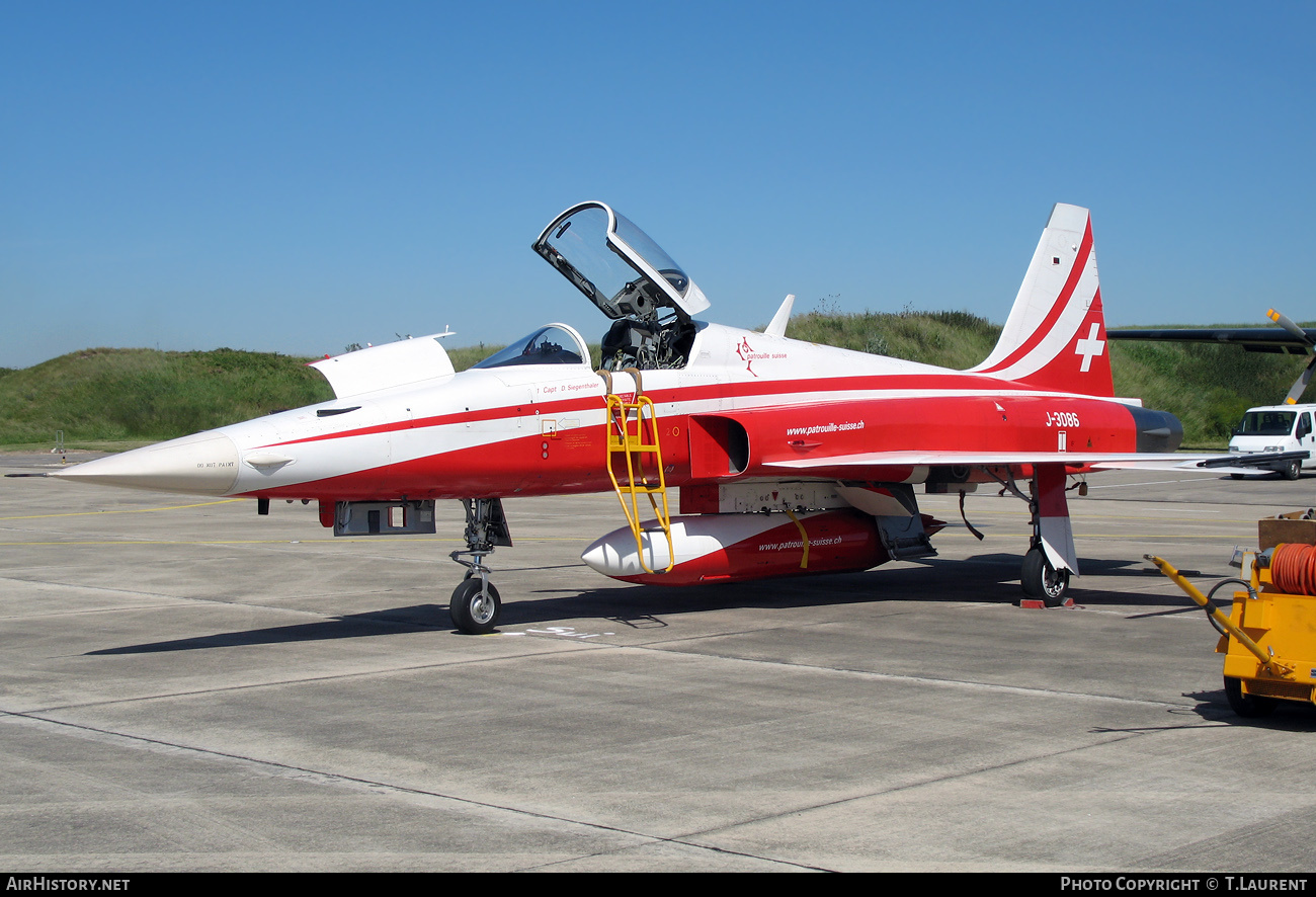 Aircraft Photo of J-3086 | Northrop F-5E Tiger II | Switzerland - Air Force | AirHistory.net #391060