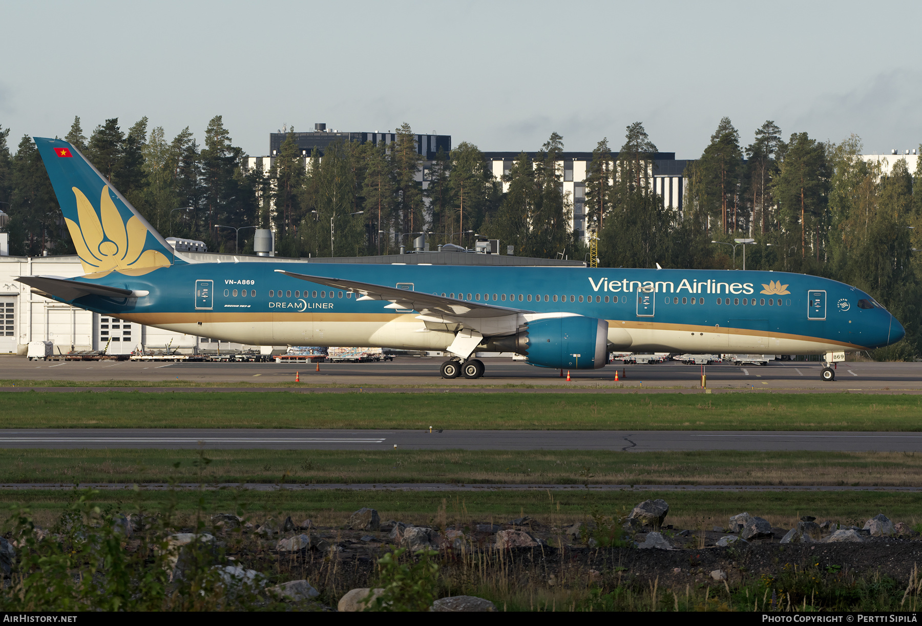 Aircraft Photo of VN-A869 | Boeing 787-9 Dreamliner | Vietnam Airlines | AirHistory.net #391089