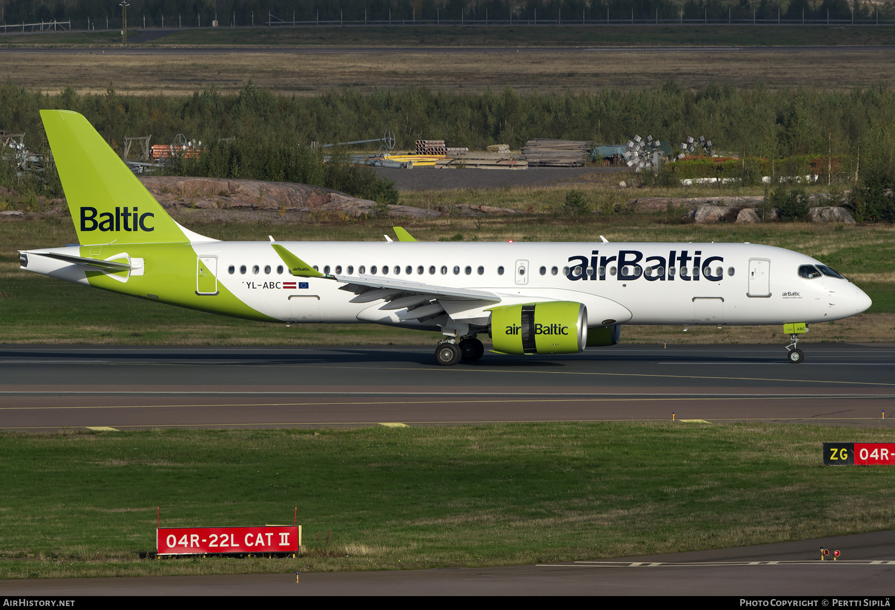 Aircraft Photo of YL-ABC | Airbus A220-371 (BD-500-1A11) | AirBaltic | AirHistory.net #391090