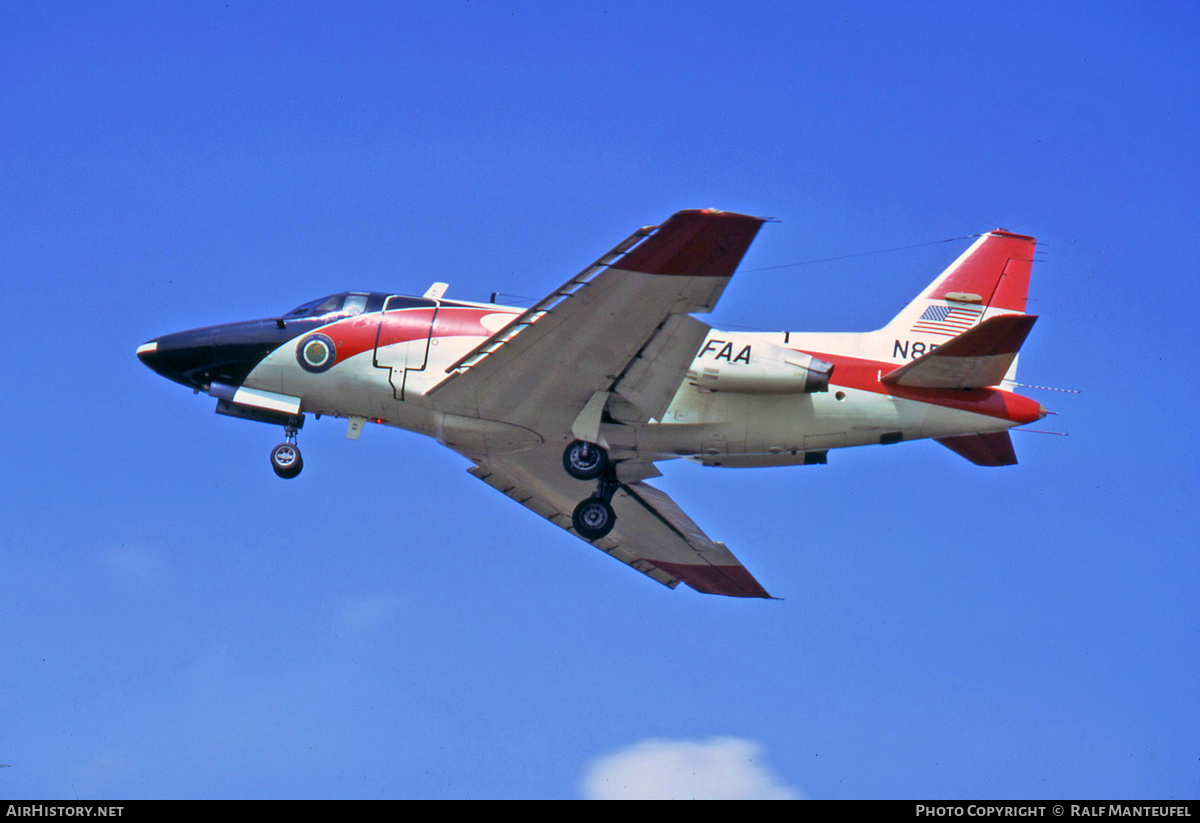 Aircraft Photo of N85 | North American Rockwell NA-282 Sabreliner 40 | FAA - Federal Aviation Administration | AirHistory.net #391153