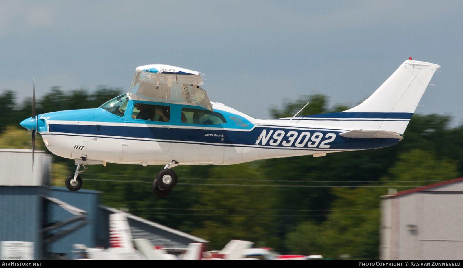 Aircraft Photo of N93092 | Cessna 210L Centurion II | AirHistory.net #391289