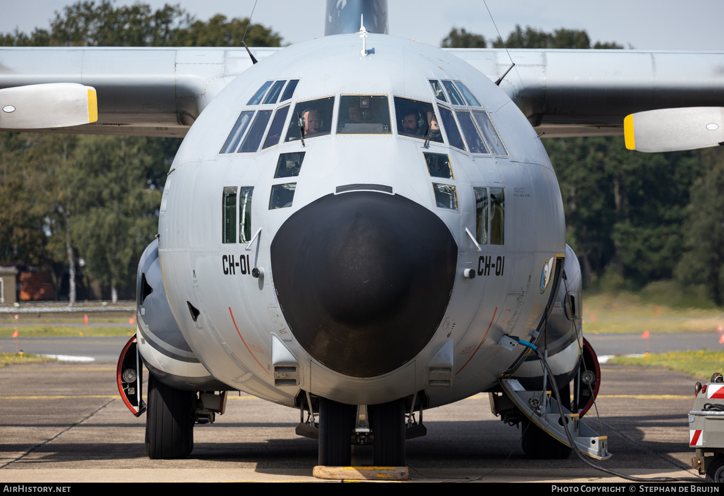 Aircraft Photo of CH-01 | Lockheed C-130H Hercules | Belgium - Air Force | AirHistory.net #391372