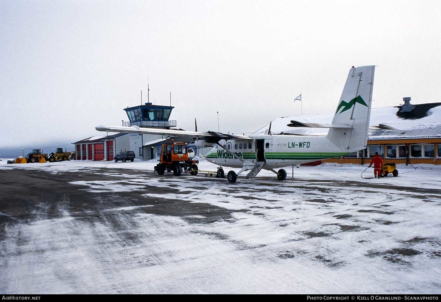Airport photo of Vadsø (ENVD / VDS) in Norway | AirHistory.net #391382