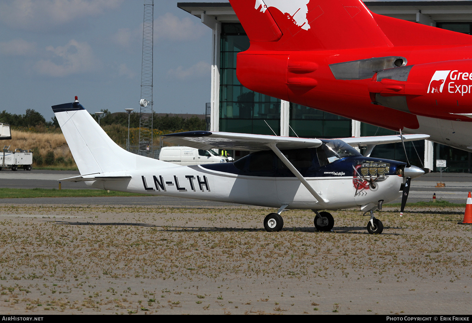 Aircraft Photo of LN-LTH | Cessna 182E Skylane | AirHistory.net #391500