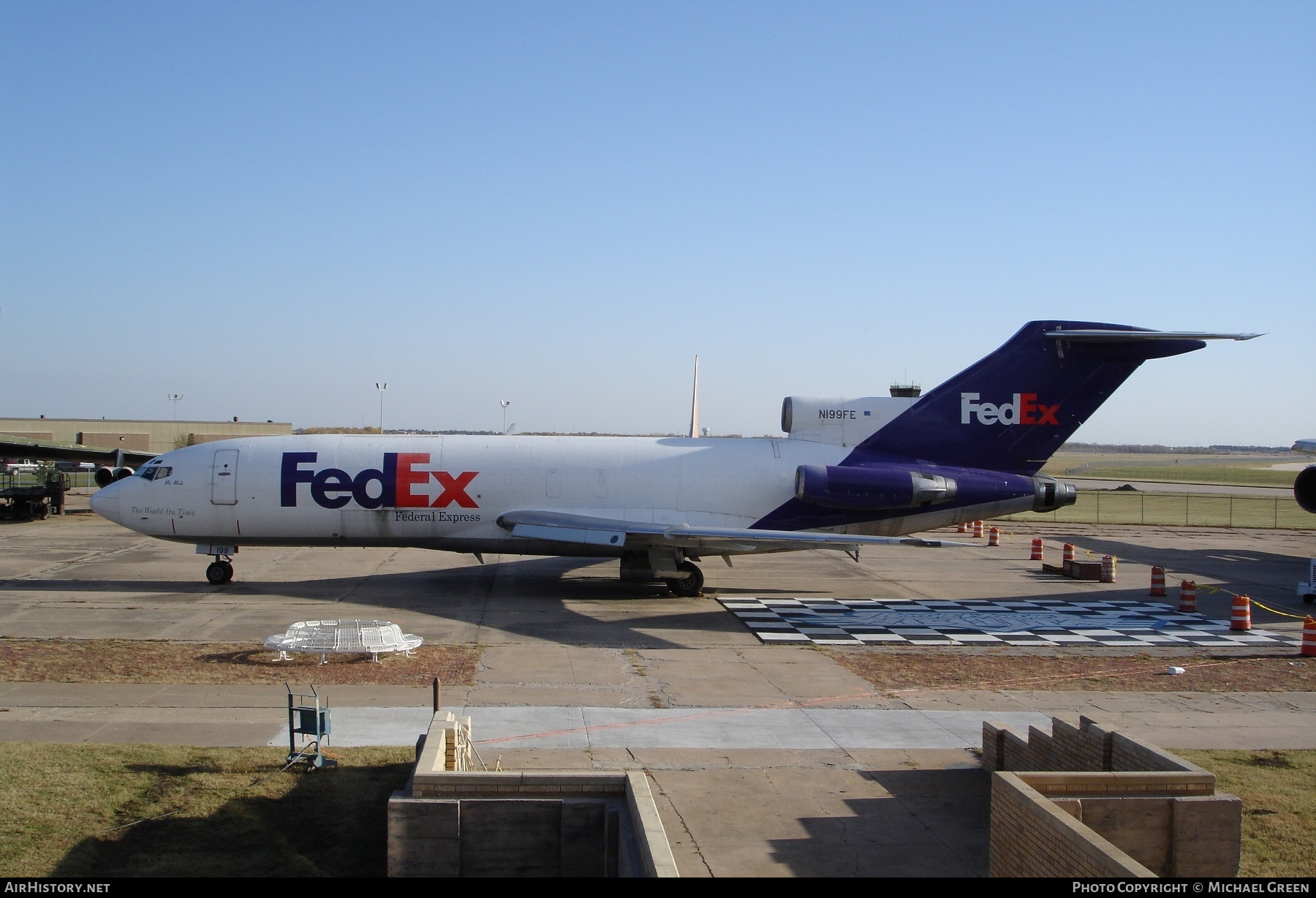 Aircraft Photo of N199FE | Boeing 727-173C | Fedex - Federal Express | AirHistory.net #391596