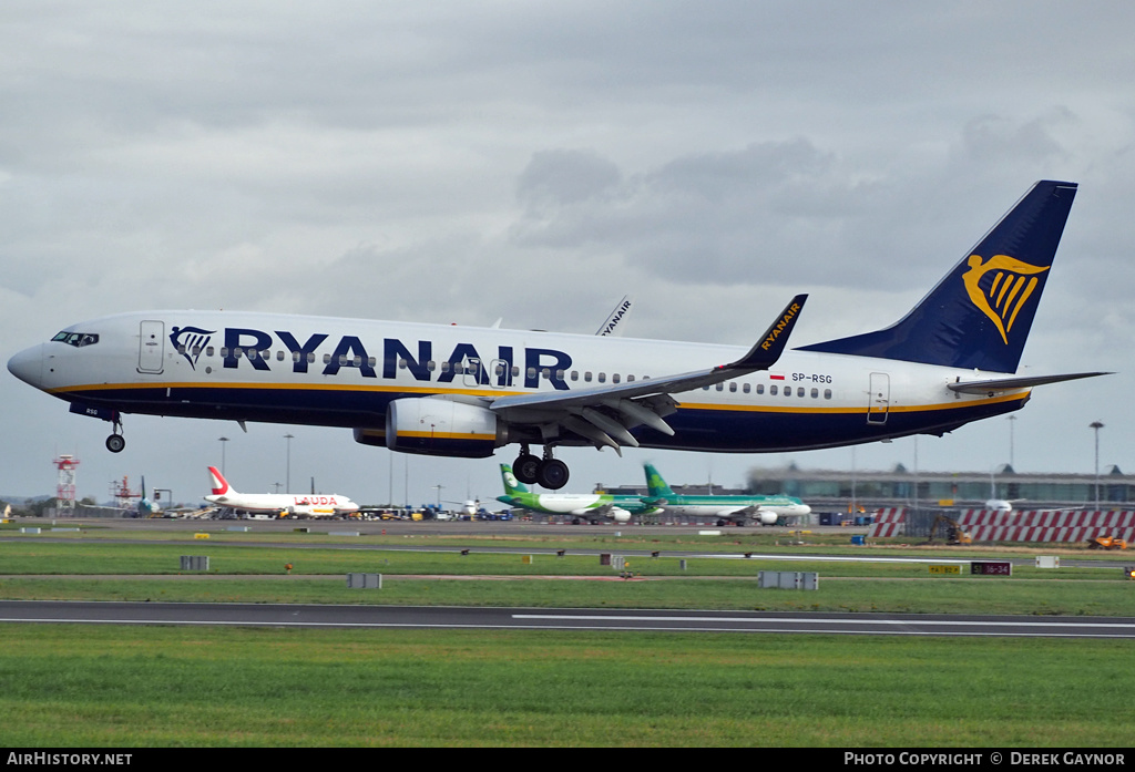 Aircraft Photo of SP-RSG | Boeing 737-800 | Ryanair | AirHistory.net #391603