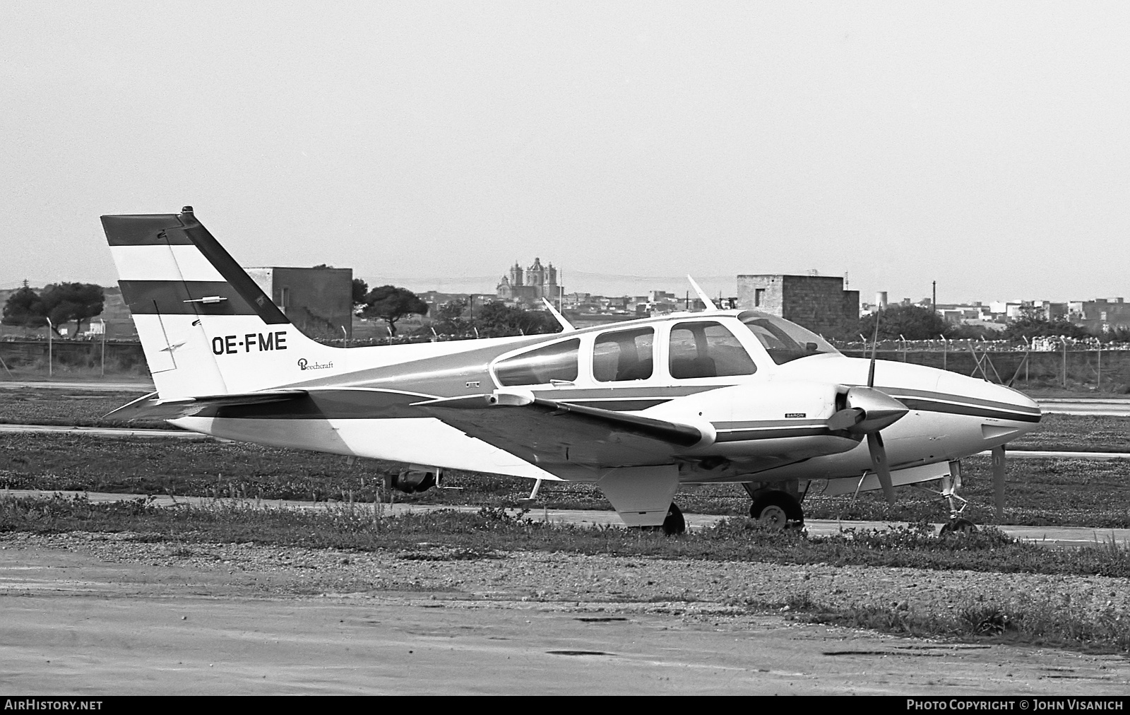 Aircraft Photo of OE-FME | Beech 95-B55 Baron | AirHistory.net #391617