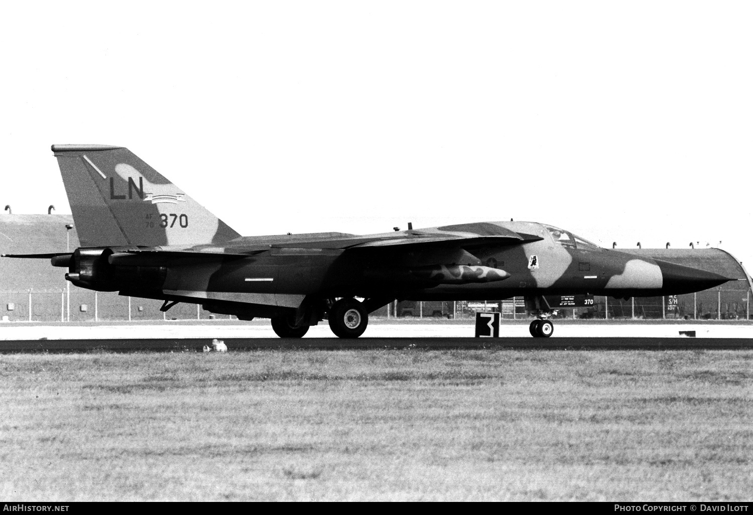 Aircraft Photo of 70-2370 / AF70-370 | General Dynamics F-111F Aardvark | USA - Air Force | AirHistory.net #391667
