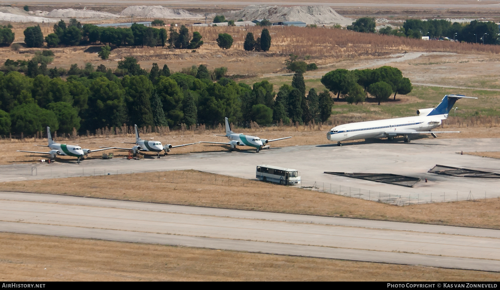 Airport photo of Madrid - Adolfo Suarez / Barajas (LEMD / MAD) in Spain | AirHistory.net #391741