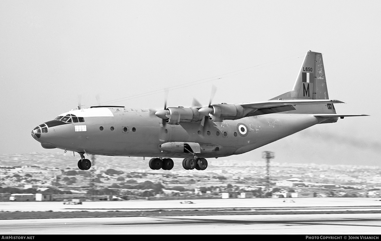 Aircraft Photo of L650 | Antonov An-12 | India - Air Force | AirHistory.net #391856