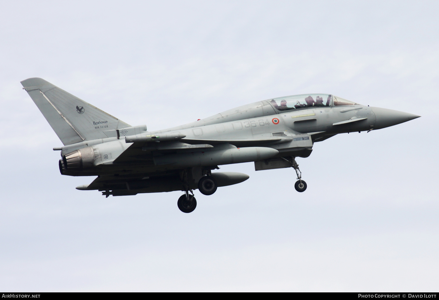 Aircraft Photo of MM55128 | Eurofighter EF-2000 Typhoon T | Italy - Air Force | AirHistory.net #392044