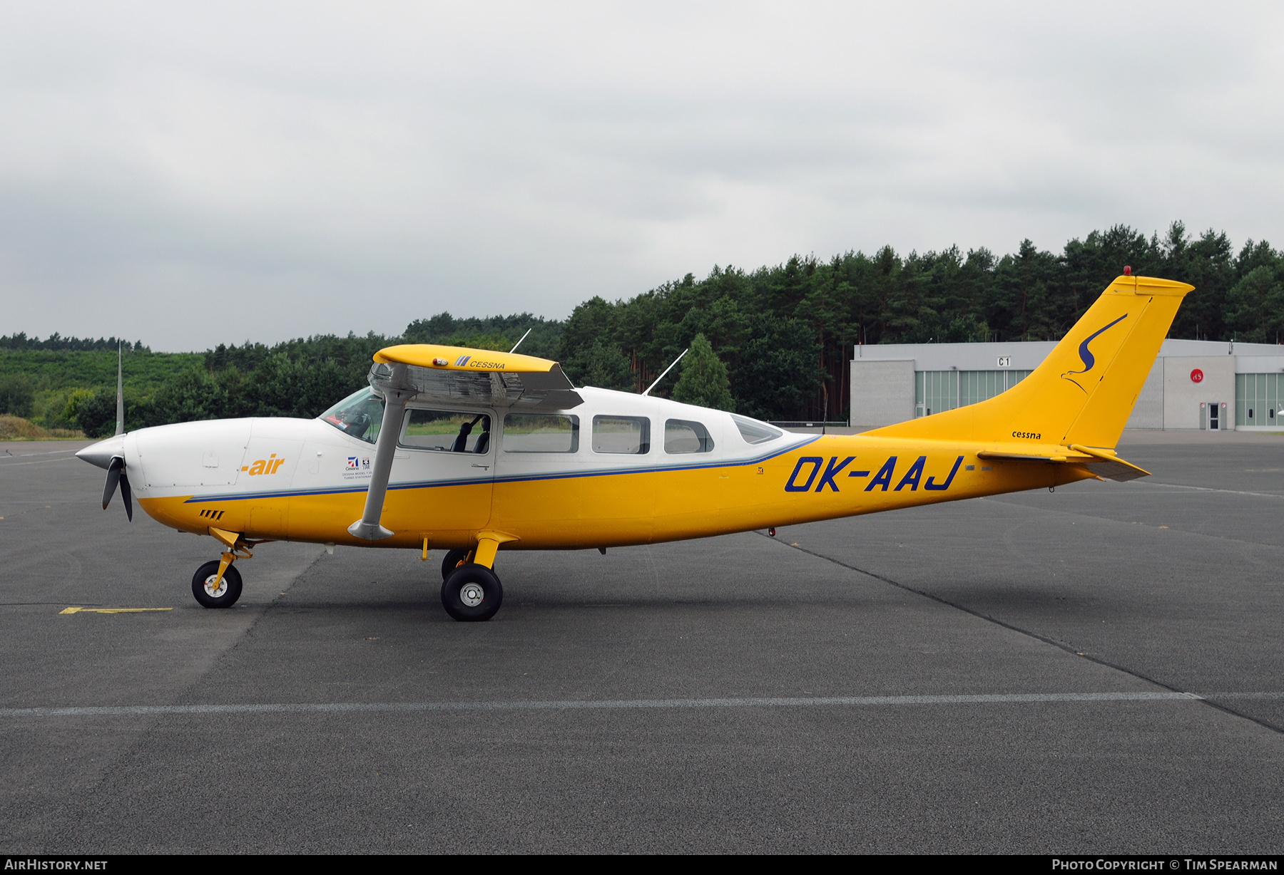 Aircraft Photo of OK-AAJ | Cessna 207A Stationair 7 | AirHistory.net #392137
