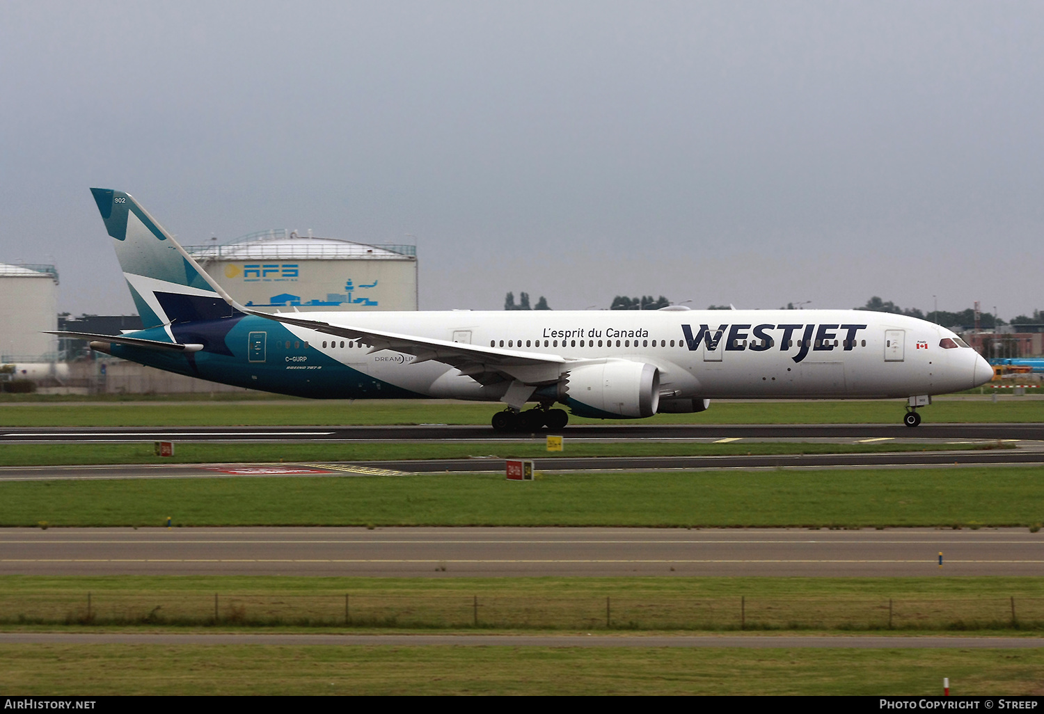 Aircraft Photo of C-GURP | Boeing 787-9 Dreamliner | WestJet | AirHistory.net #392140
