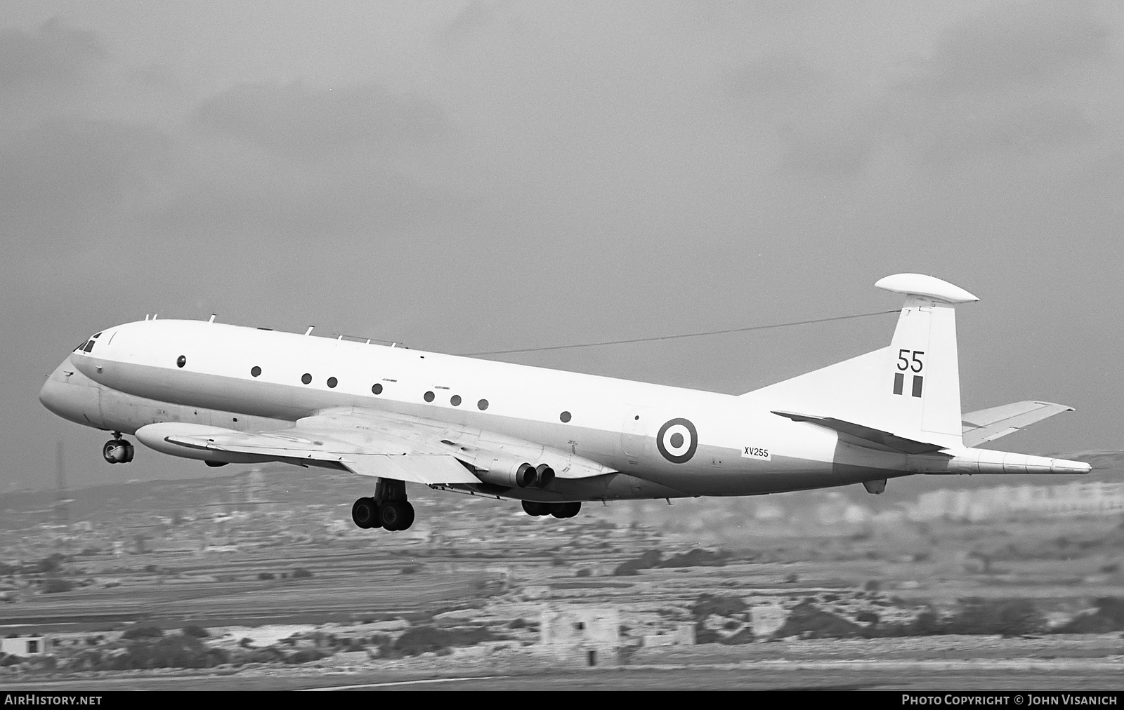 Aircraft Photo of XV255 | Hawker Siddeley Nimrod MR1 | UK - Air Force | AirHistory.net #392171