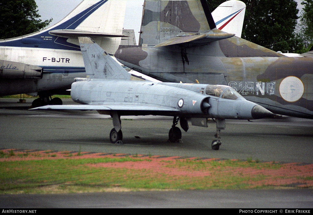 Aircraft Photo of 74 | Dassault Mirage IIIC | AirHistory.net #392231