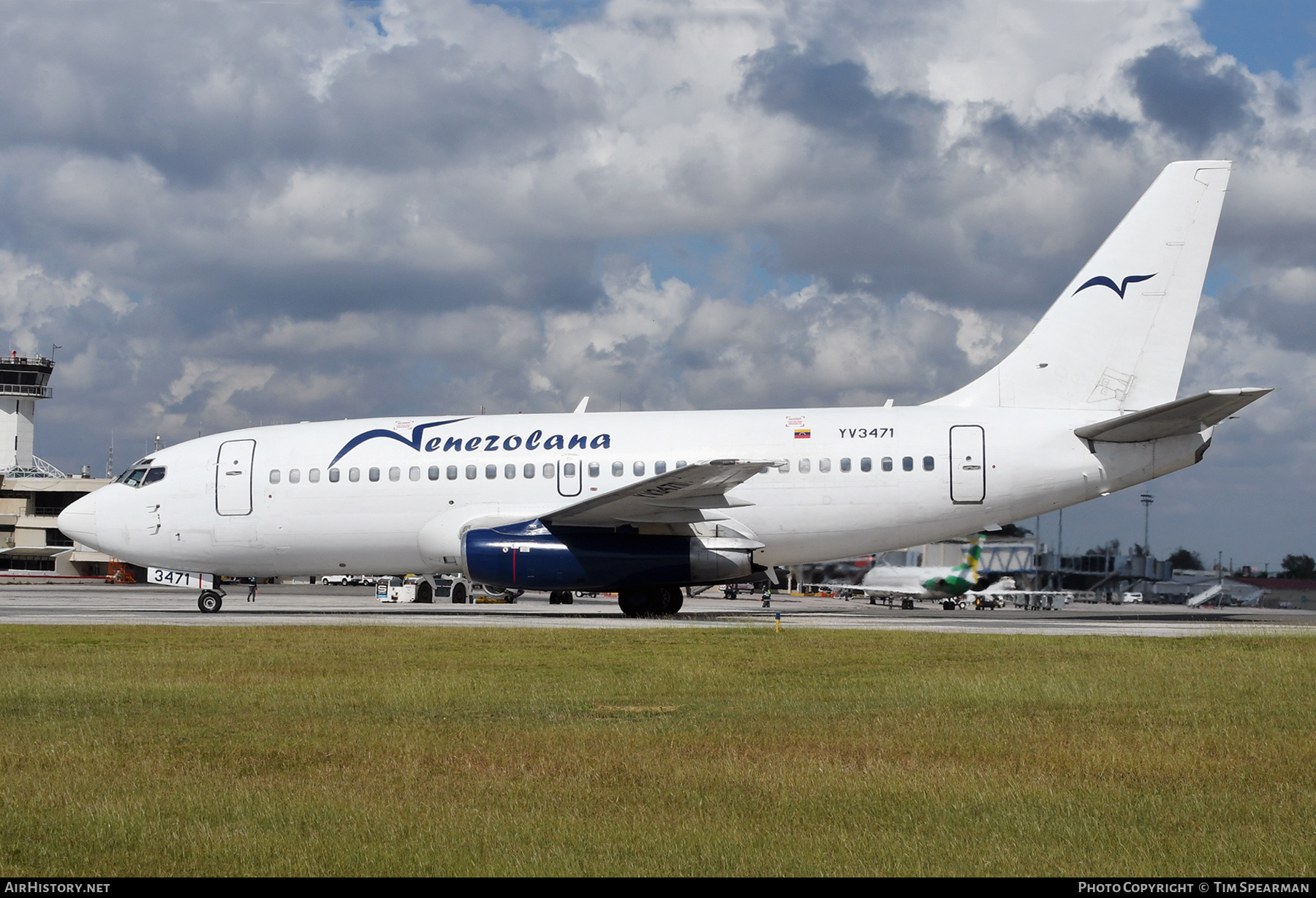 Aircraft Photo of YV-3471 | Boeing 737-291/Adv | Venezolana - Rutas Aéreas de Venezuela | AirHistory.net #392420