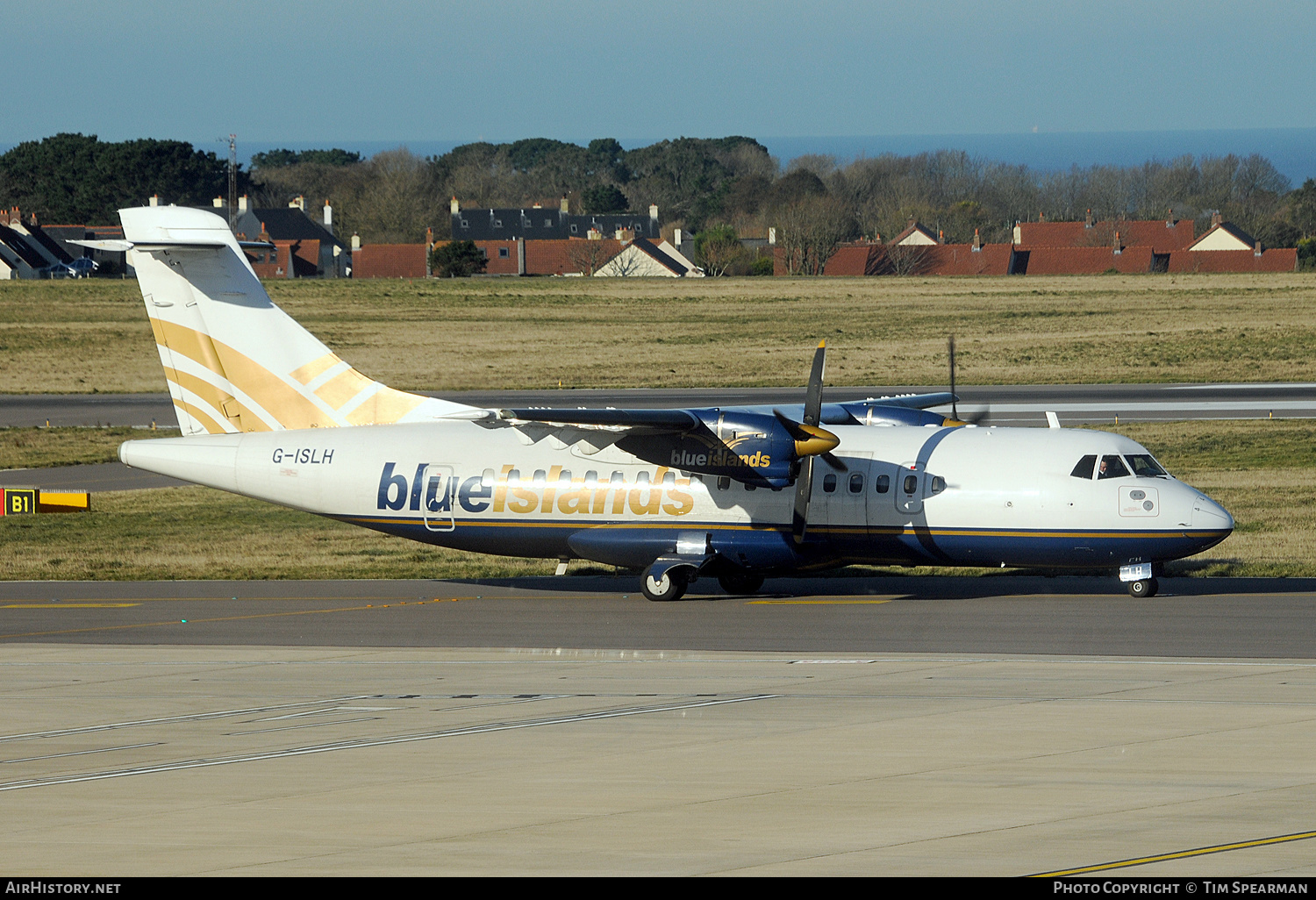 Aircraft Photo of G-ISLH | ATR ATR-42-320 | Blue Islands | AirHistory.net #392452
