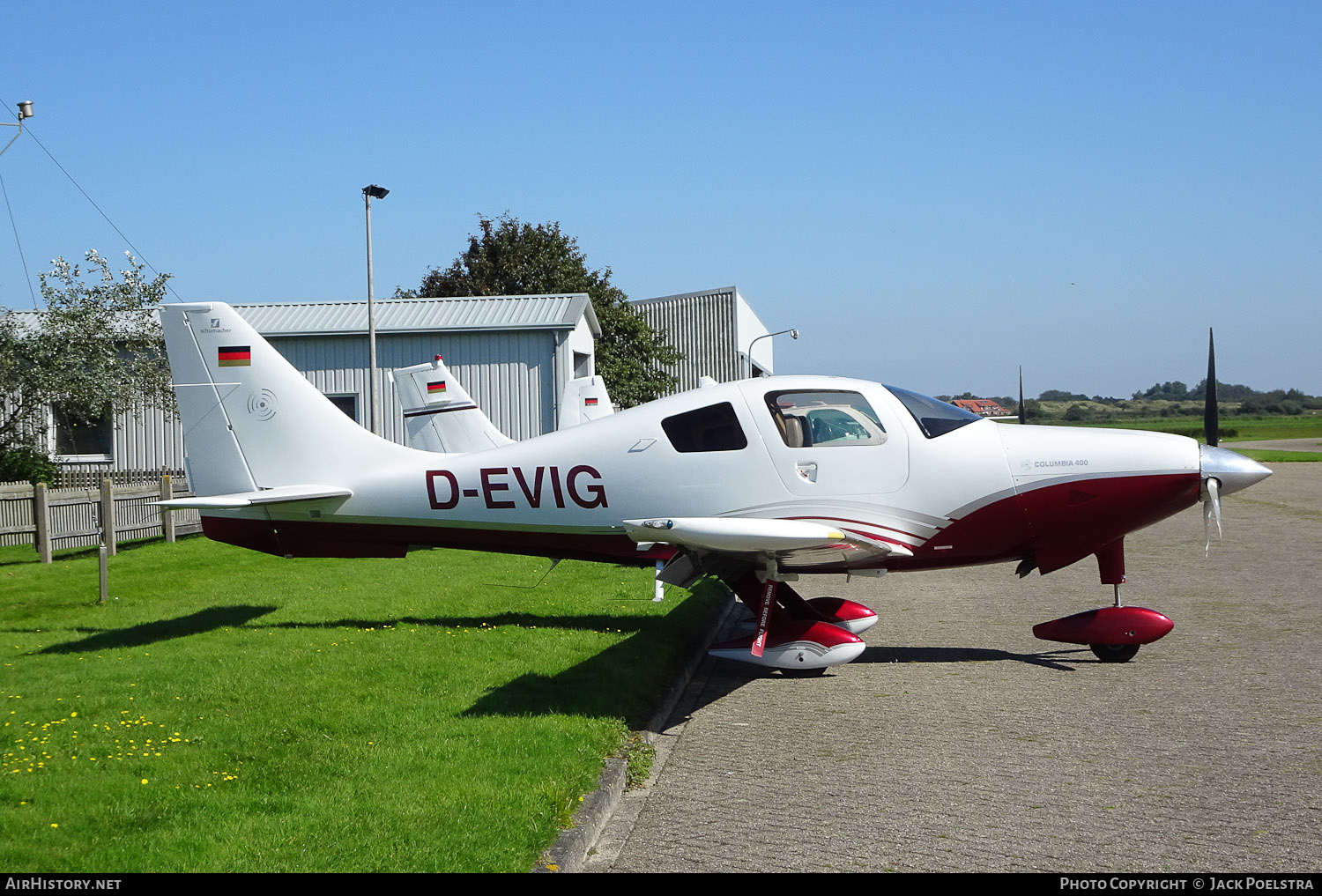 Aircraft Photo of D-EVIG | Lancair LC-41-550FG Columbia 400 | AirHistory.net #392558