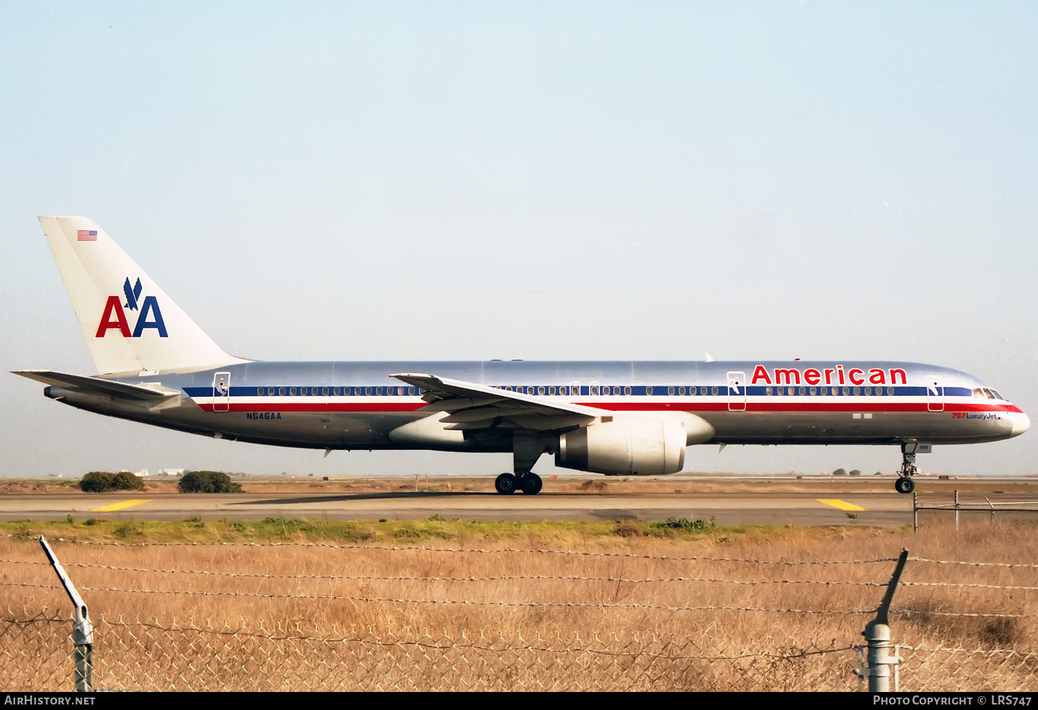 Aircraft Photo of N646AA | Boeing 757-223 | American Airlines | AirHistory.net #392562