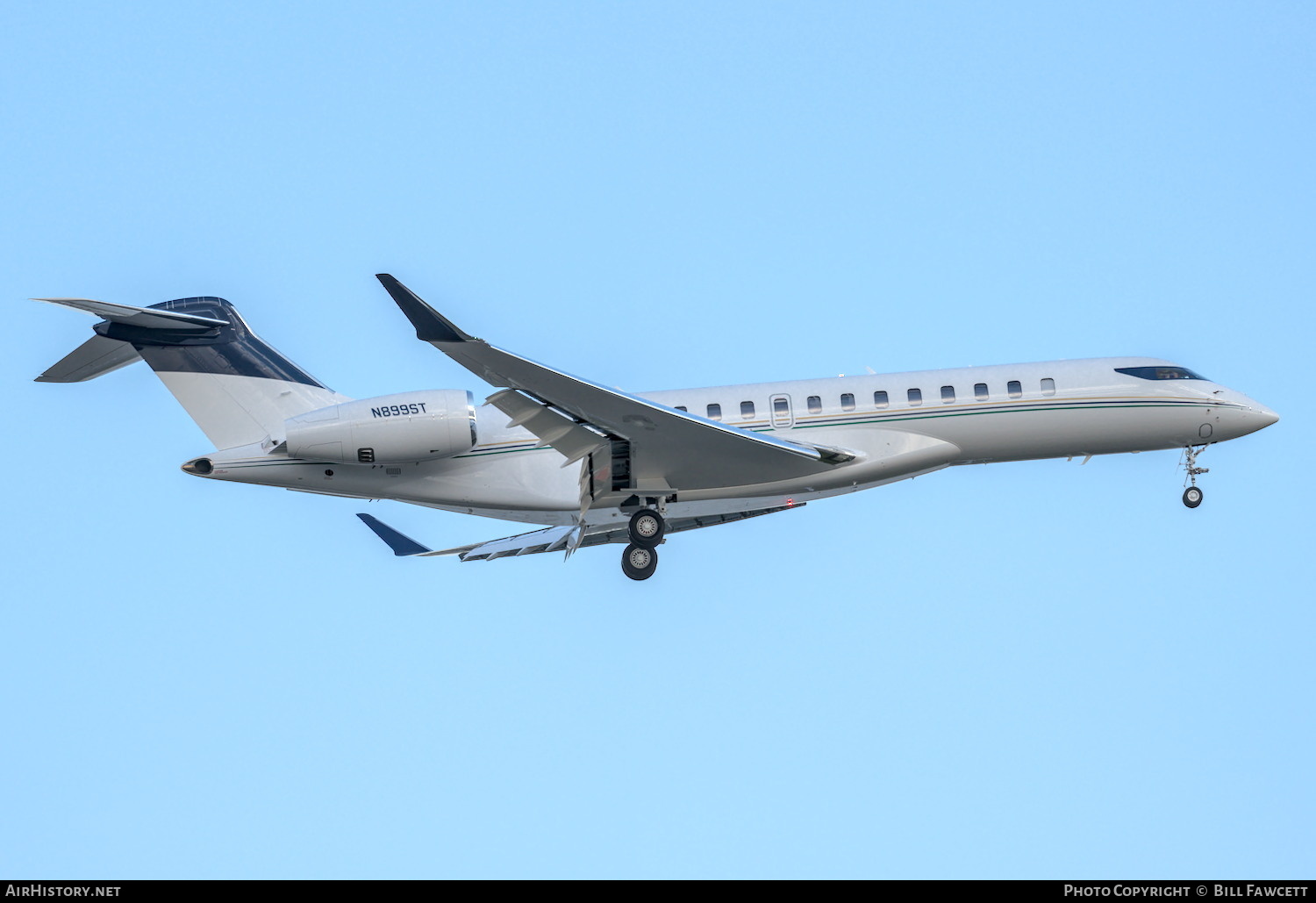 Aircraft Photo of N899ST | Bombardier Global 7500 (BD-700-2A12) | AirHistory.net #392602